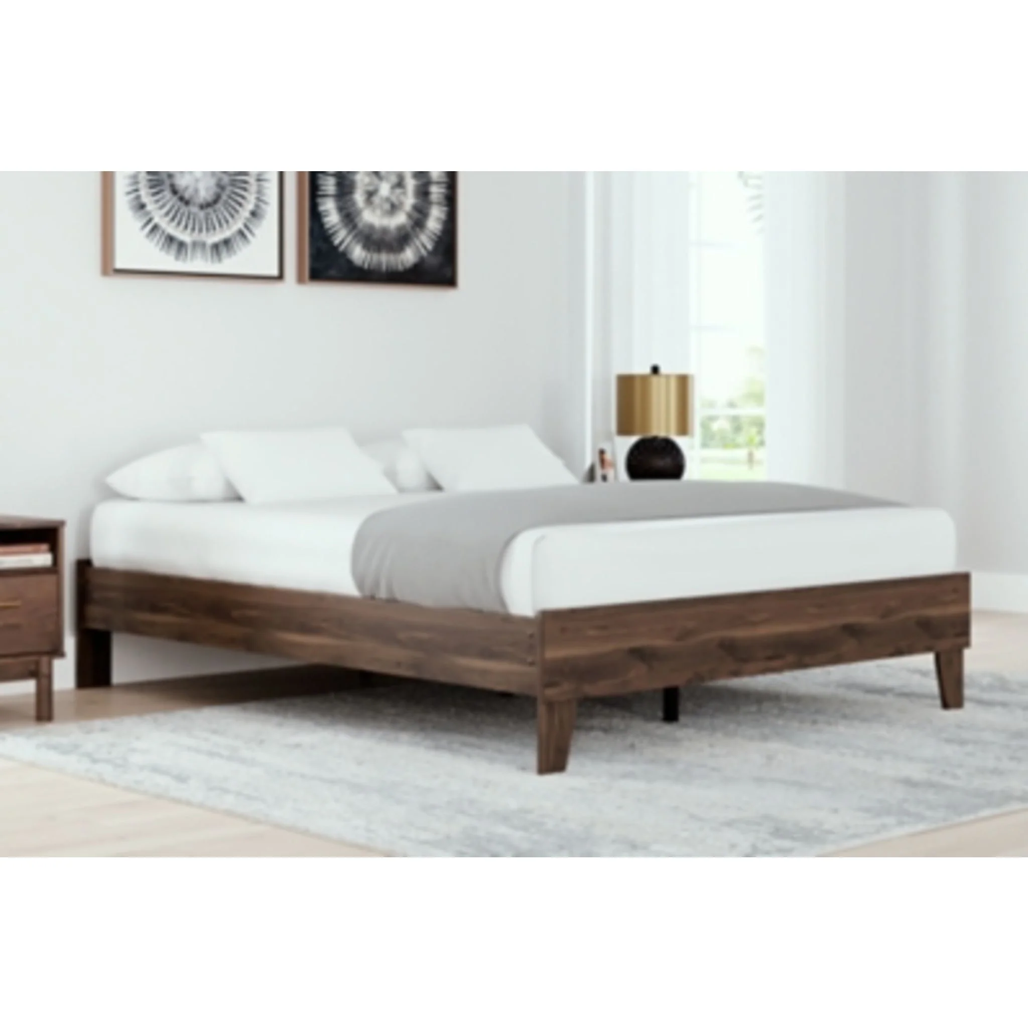 Calverson Platform Bed - Image 2