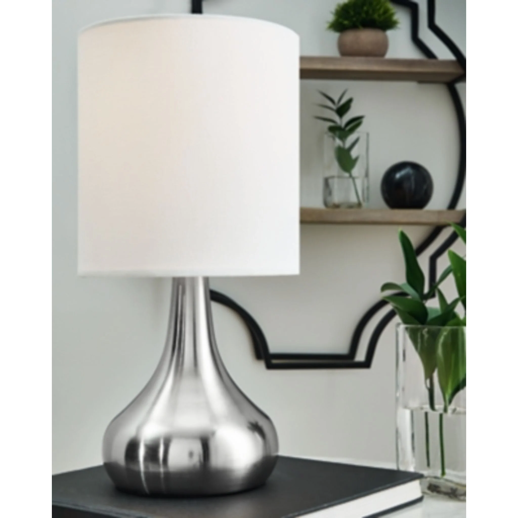 Camdale Table Lamp (Single) - Image 3