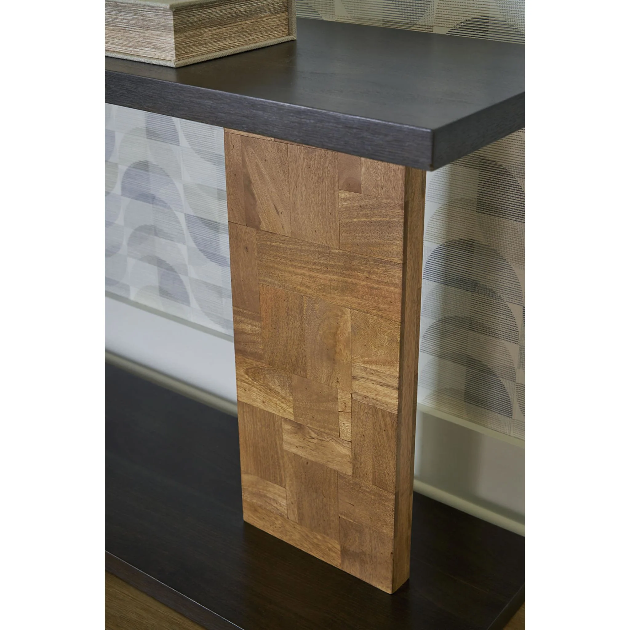 Camlett Console Table - Image 3