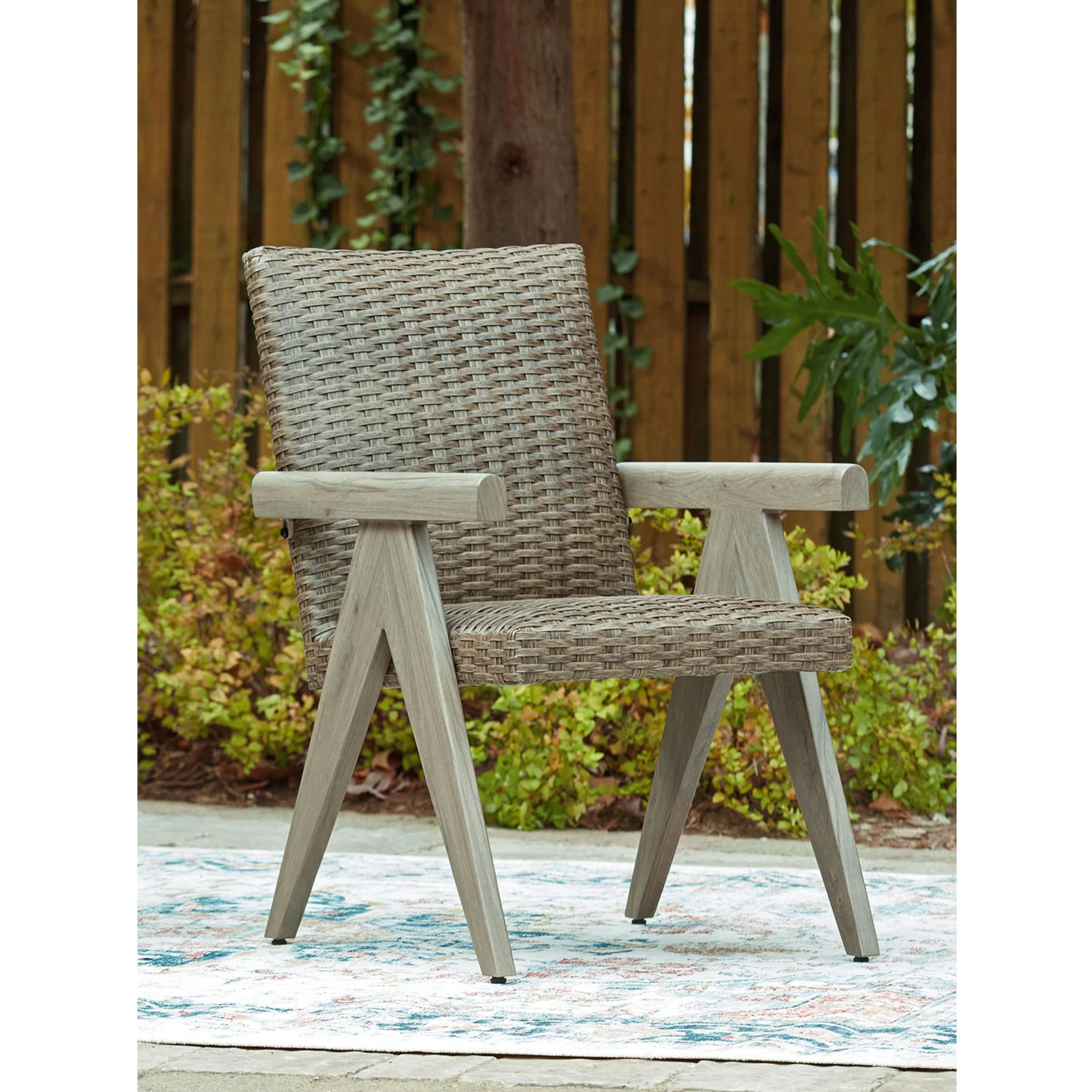 Carisbo Outdoor Dining Set - Image 2