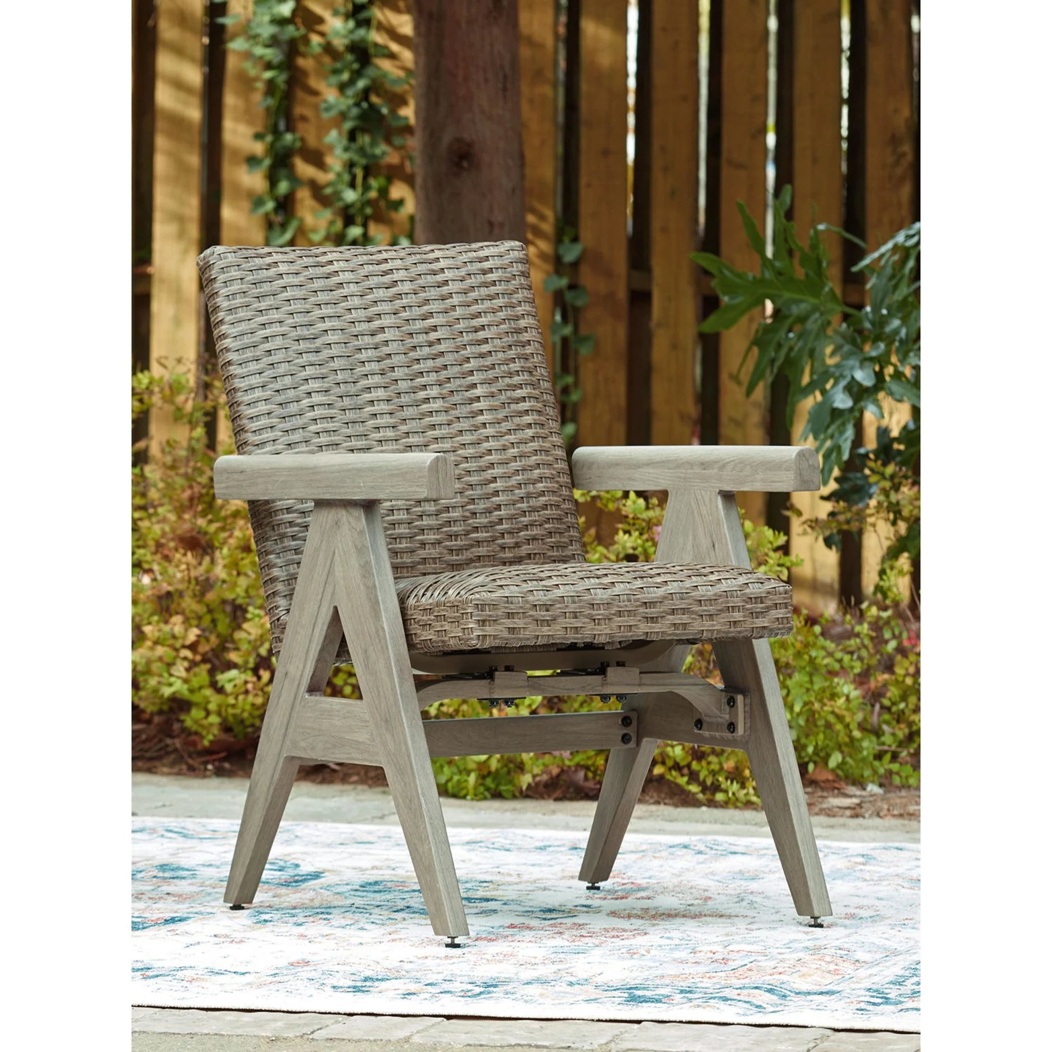 Carisbo Outdoor Dining Set - Image 2