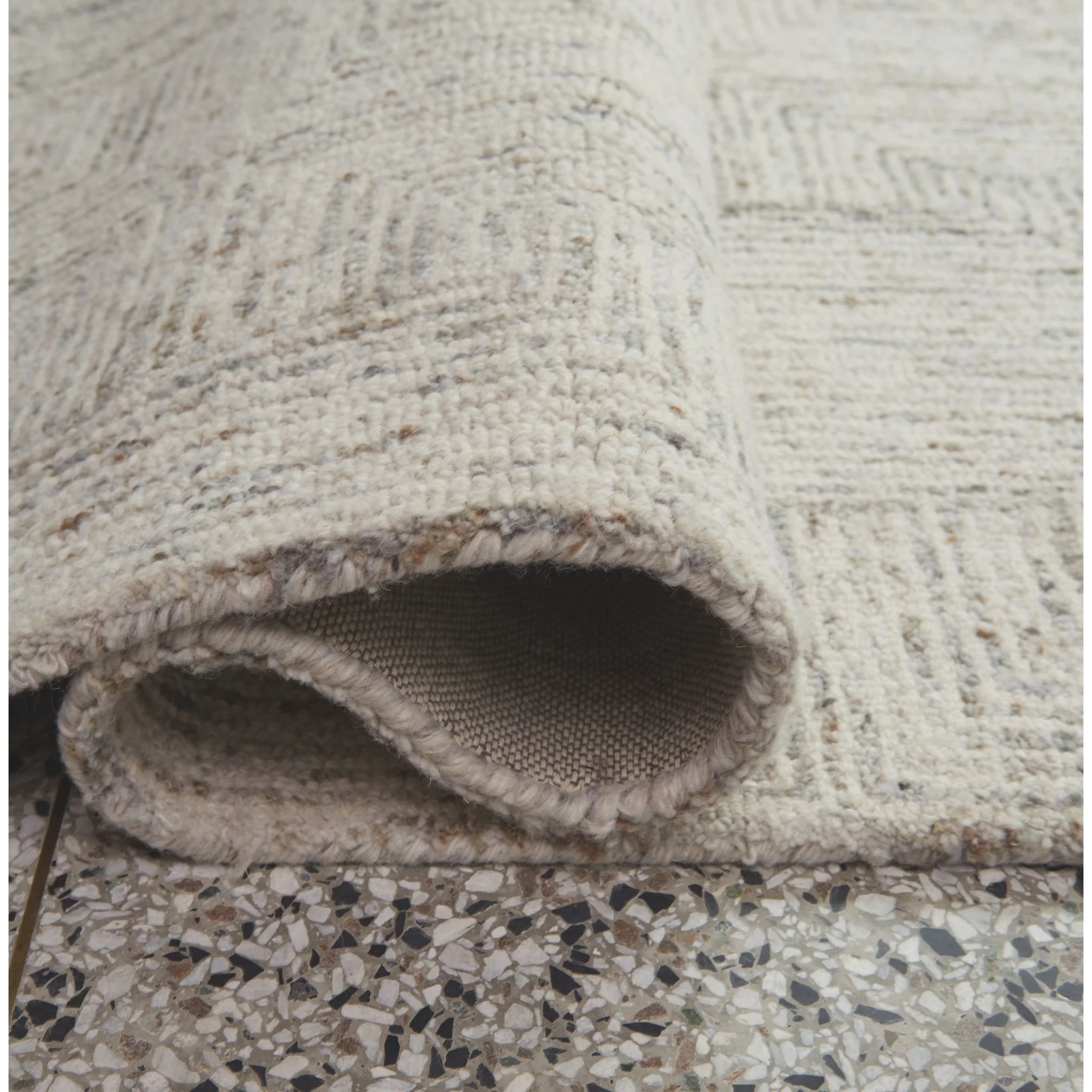 Caronwell Area Rug - Image 4