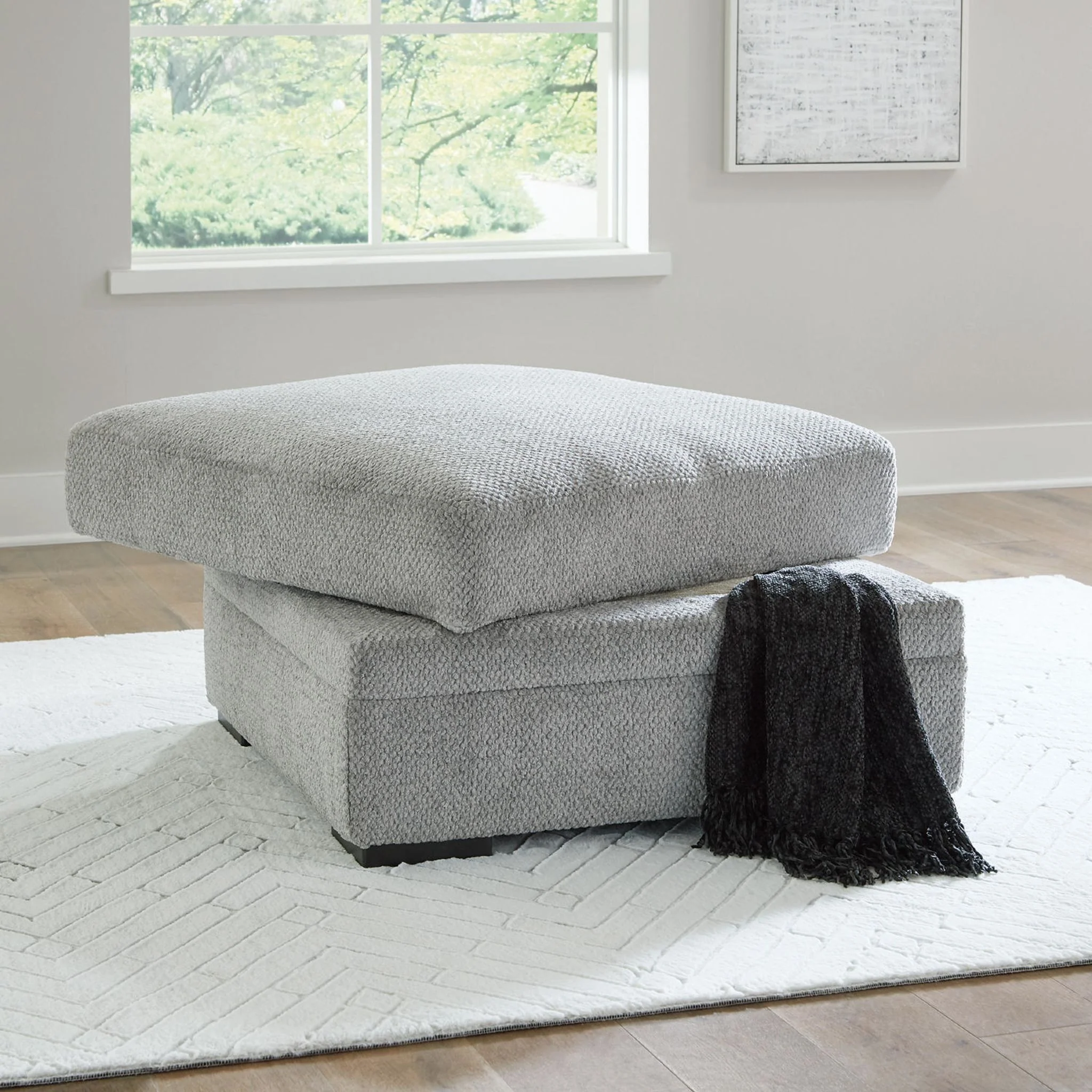 Casselbury Ottoman with Storage - Image 4