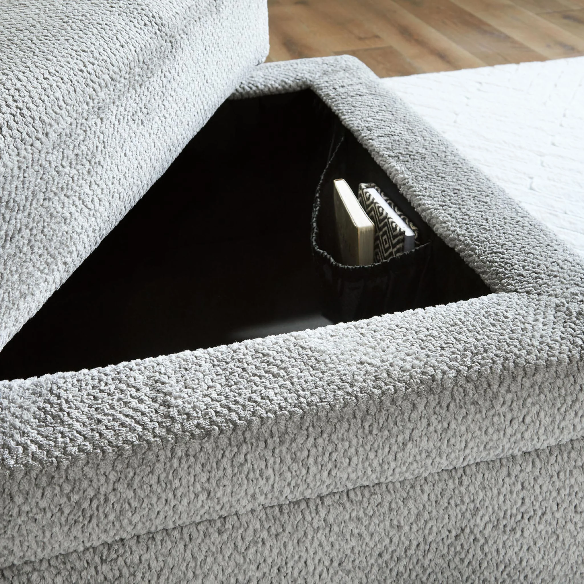 Casselbury Ottoman with Storage - Image 5