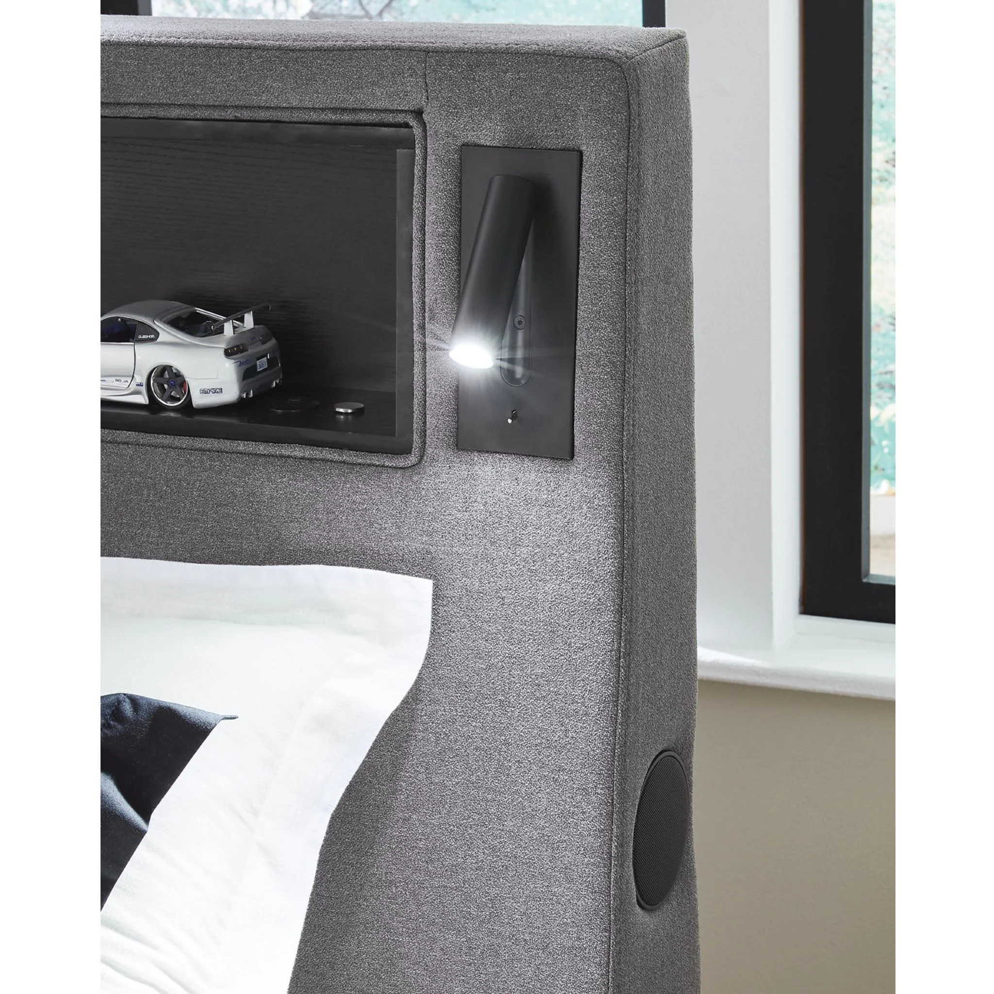Cayberry Upholstered Bed - Image 13