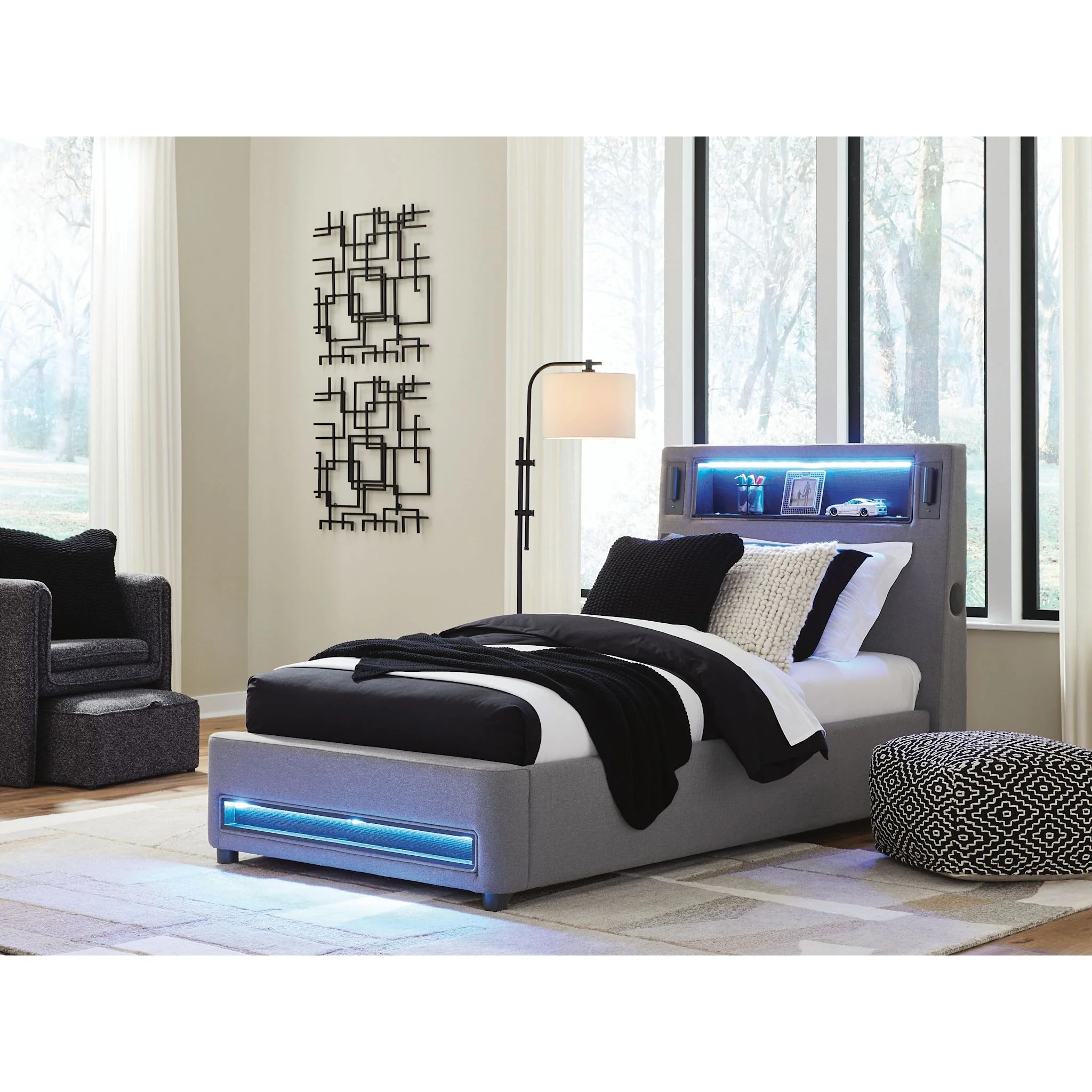 Cayberry Upholstered Bed - Image 27