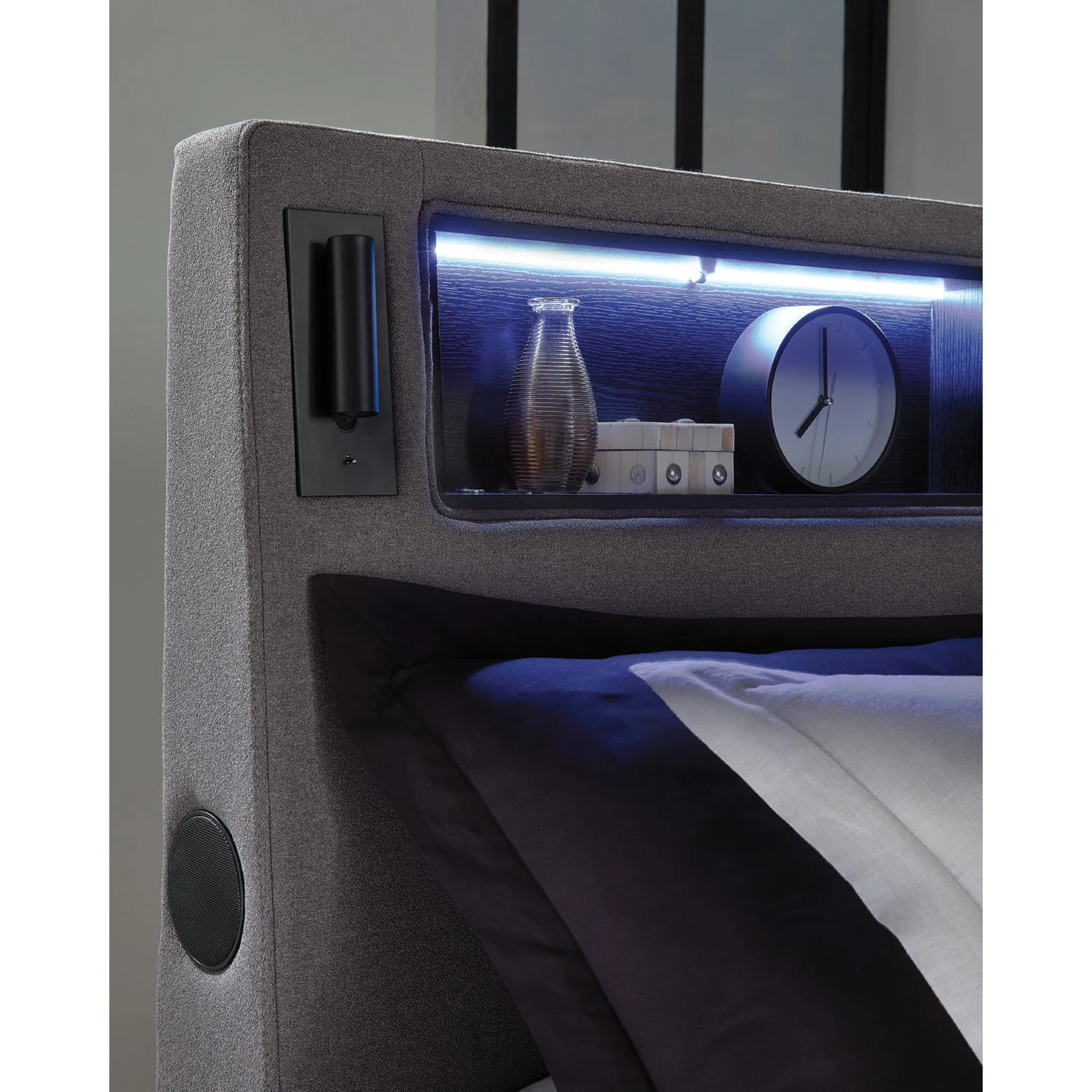 Cayberry Upholstered Bed - Image 49
