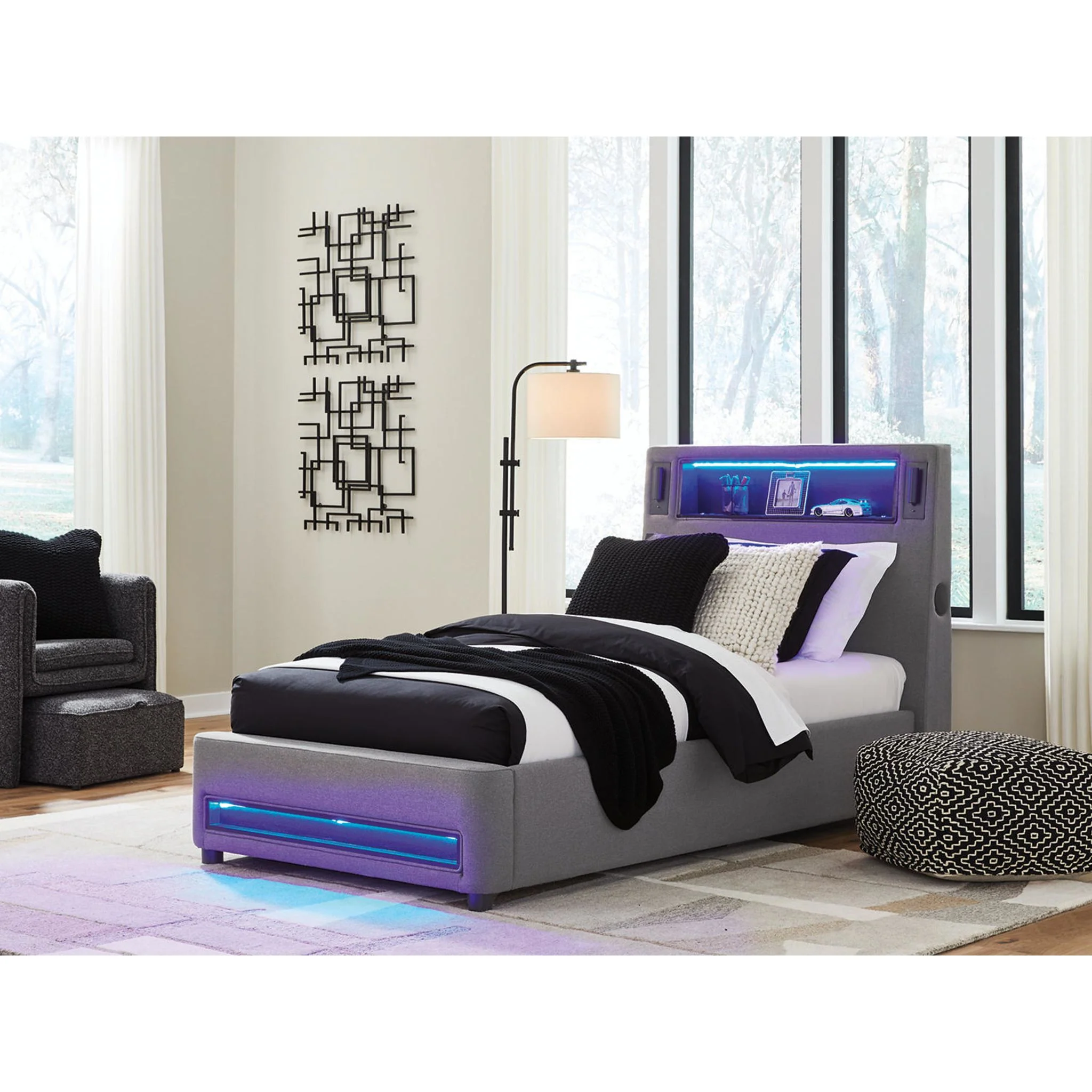 Cayberry Upholstered Bed - Image 7
