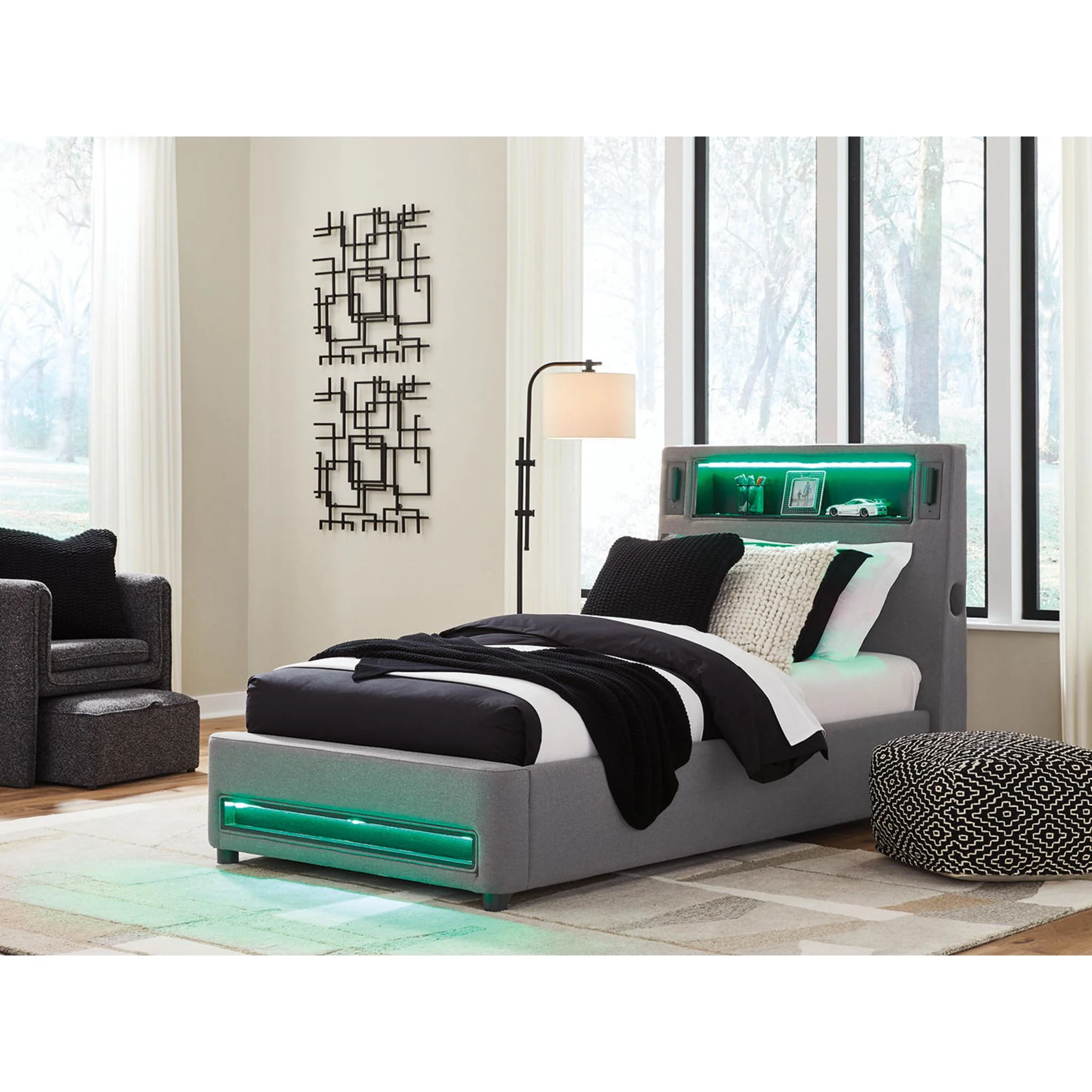 Cayberry Upholstered Bed - Image 8