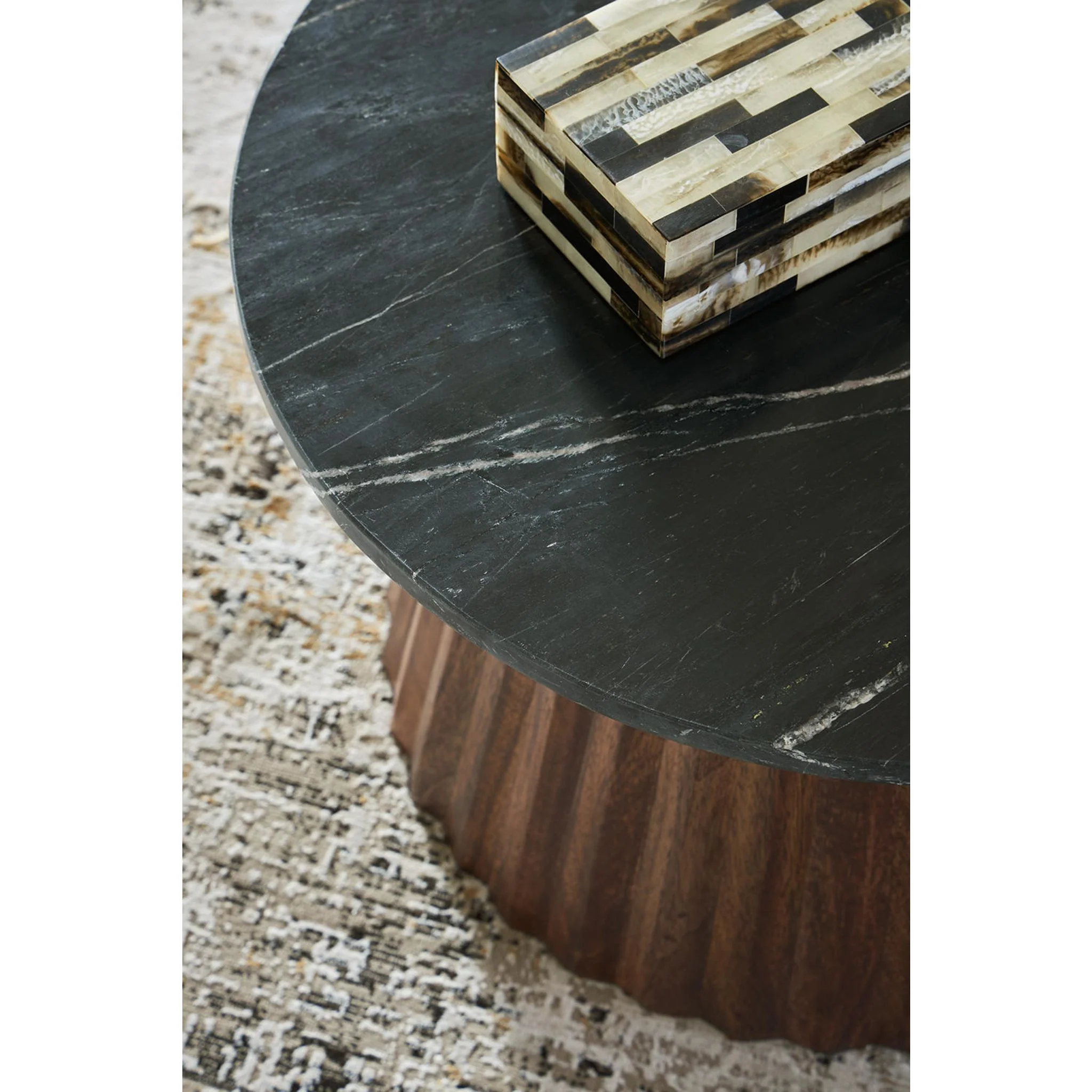 Ceilby Coffee Table - Image 2