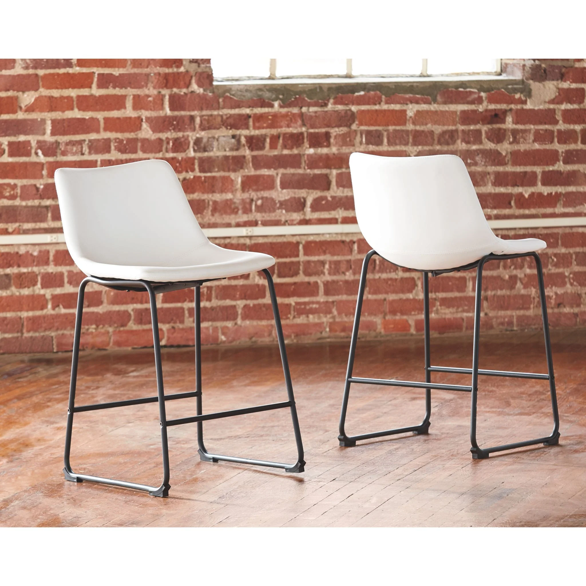 Centiar Counter Height Stool - Image 30