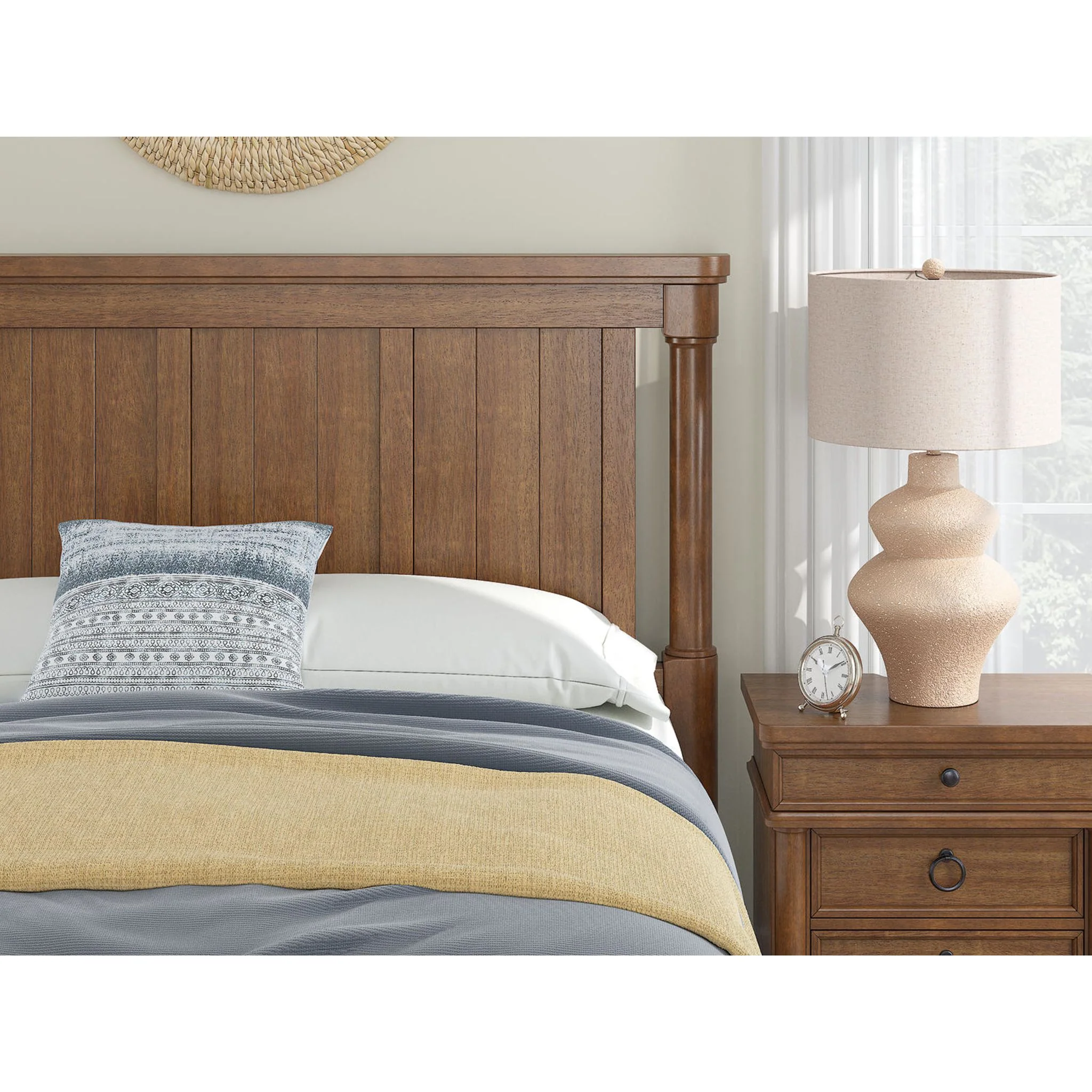 Chadworth Poster Bed - Image 8