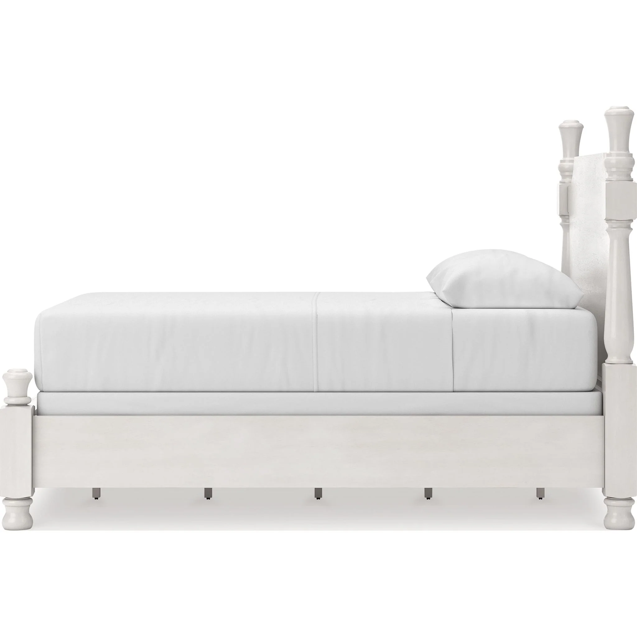 Chadworth Poster Bed - Image 5