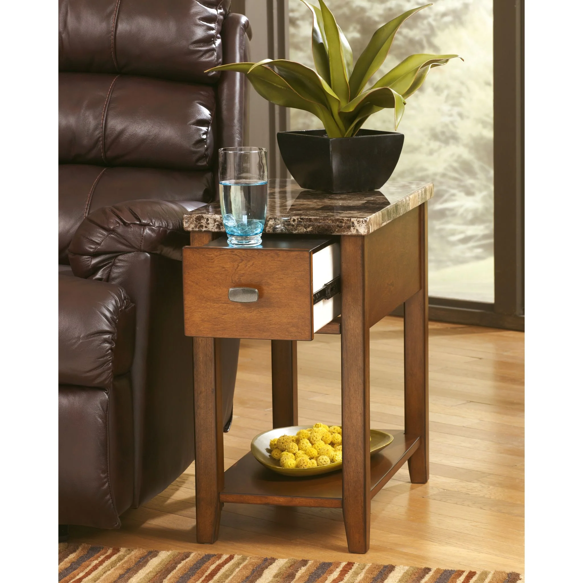 Chairside End Tables Chairside End Table - Image 3