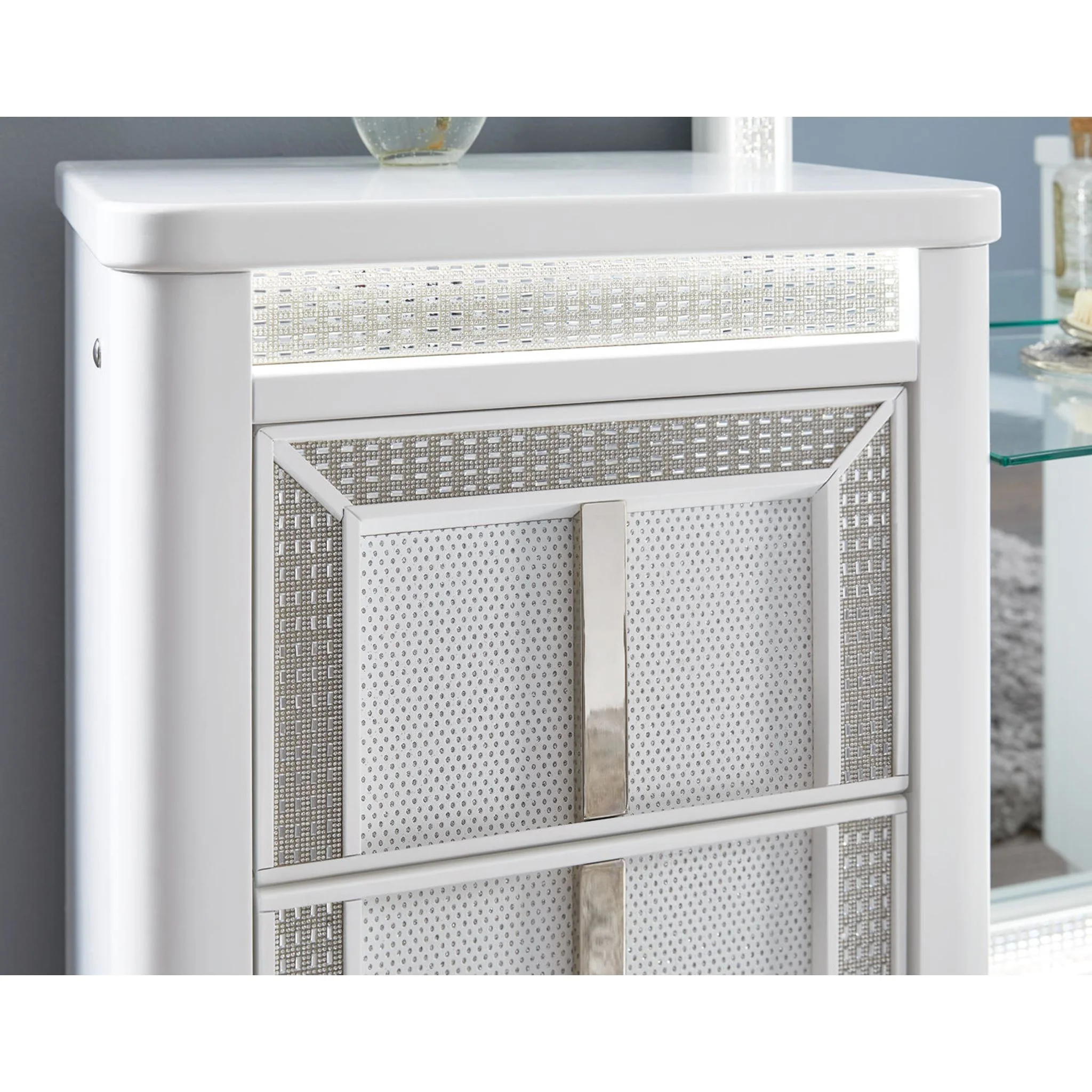Chalanna Vanity and Mirror - Image 7