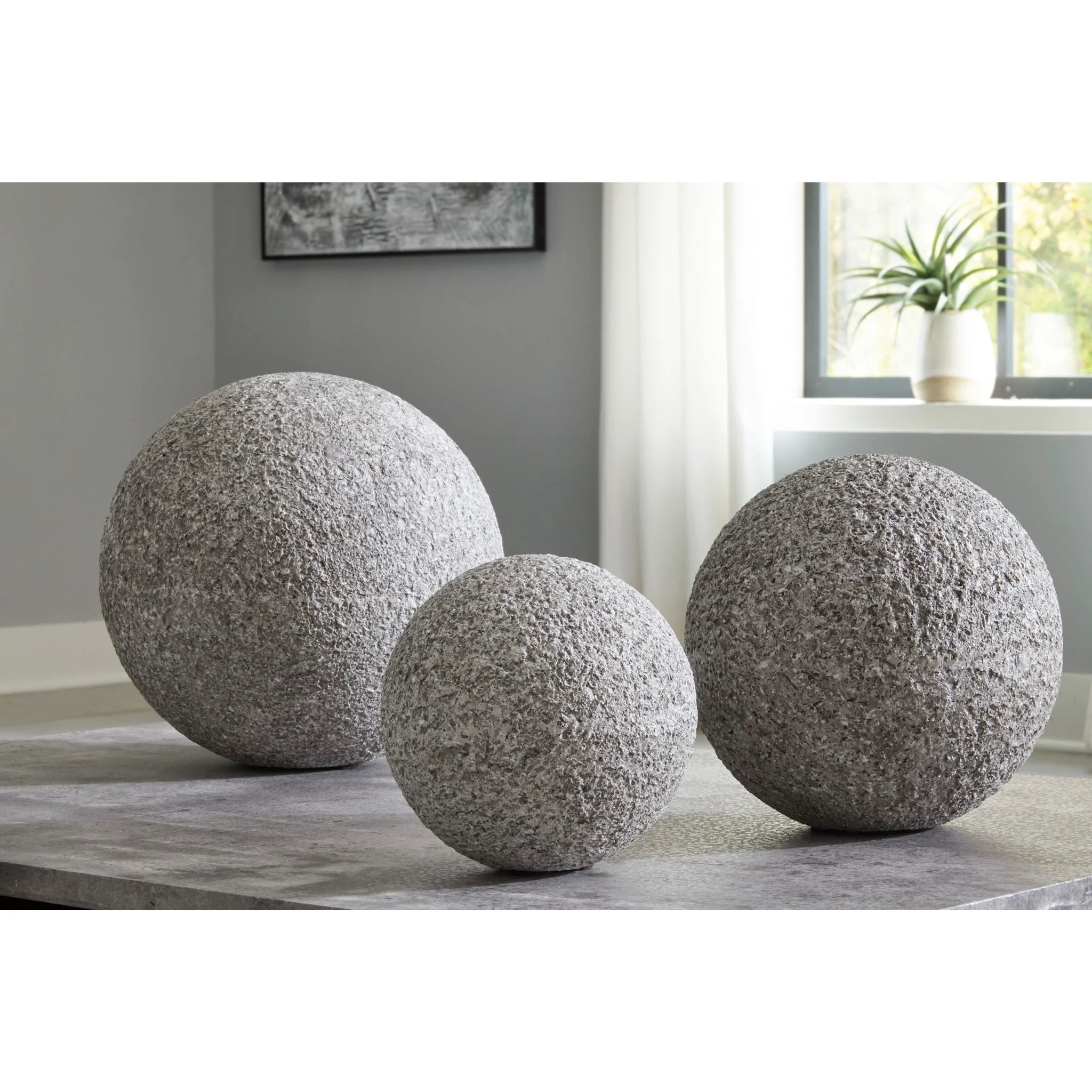 Chanlow Sculpture (Set of 3) - Image 2