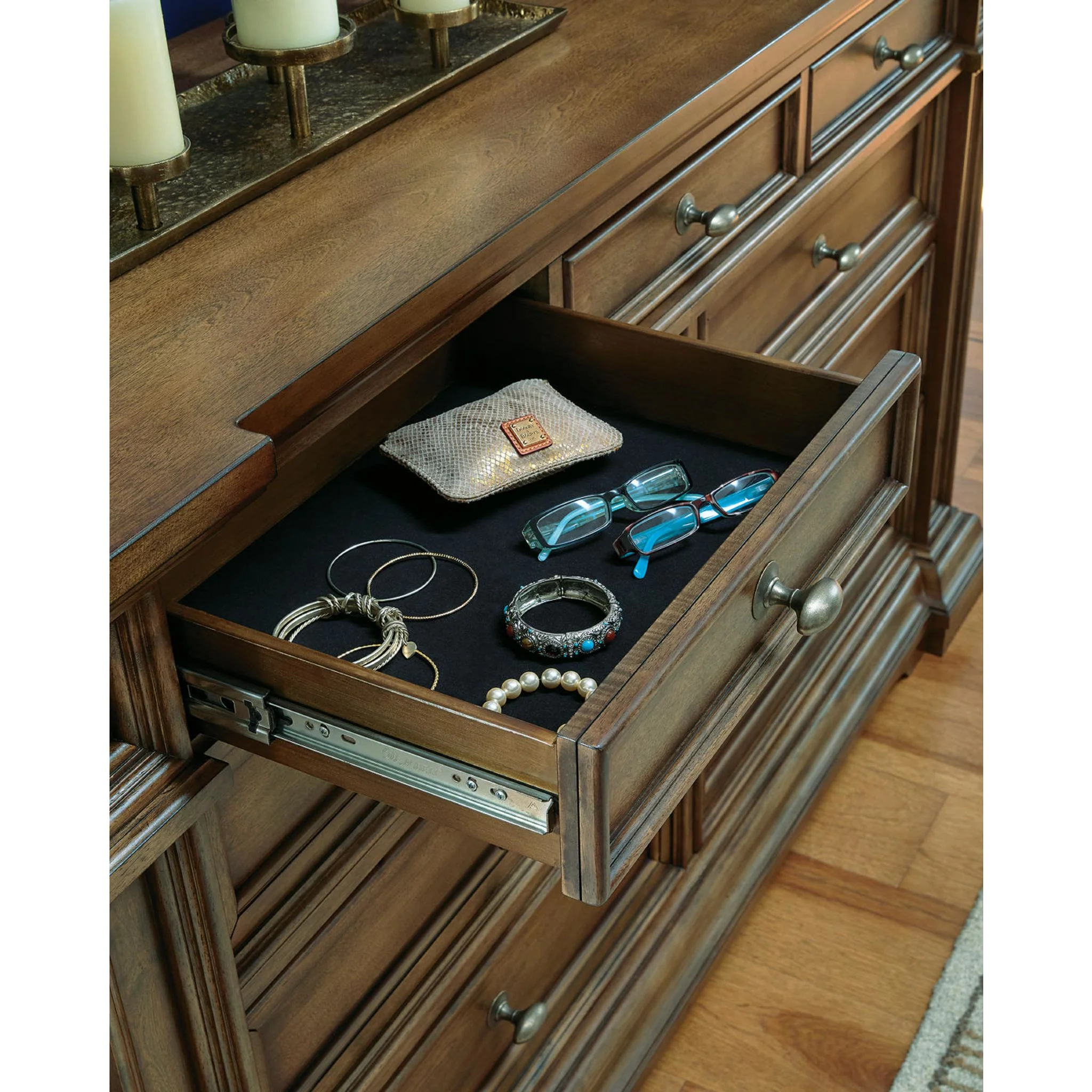Channley Dresser and Mirror - Image 6