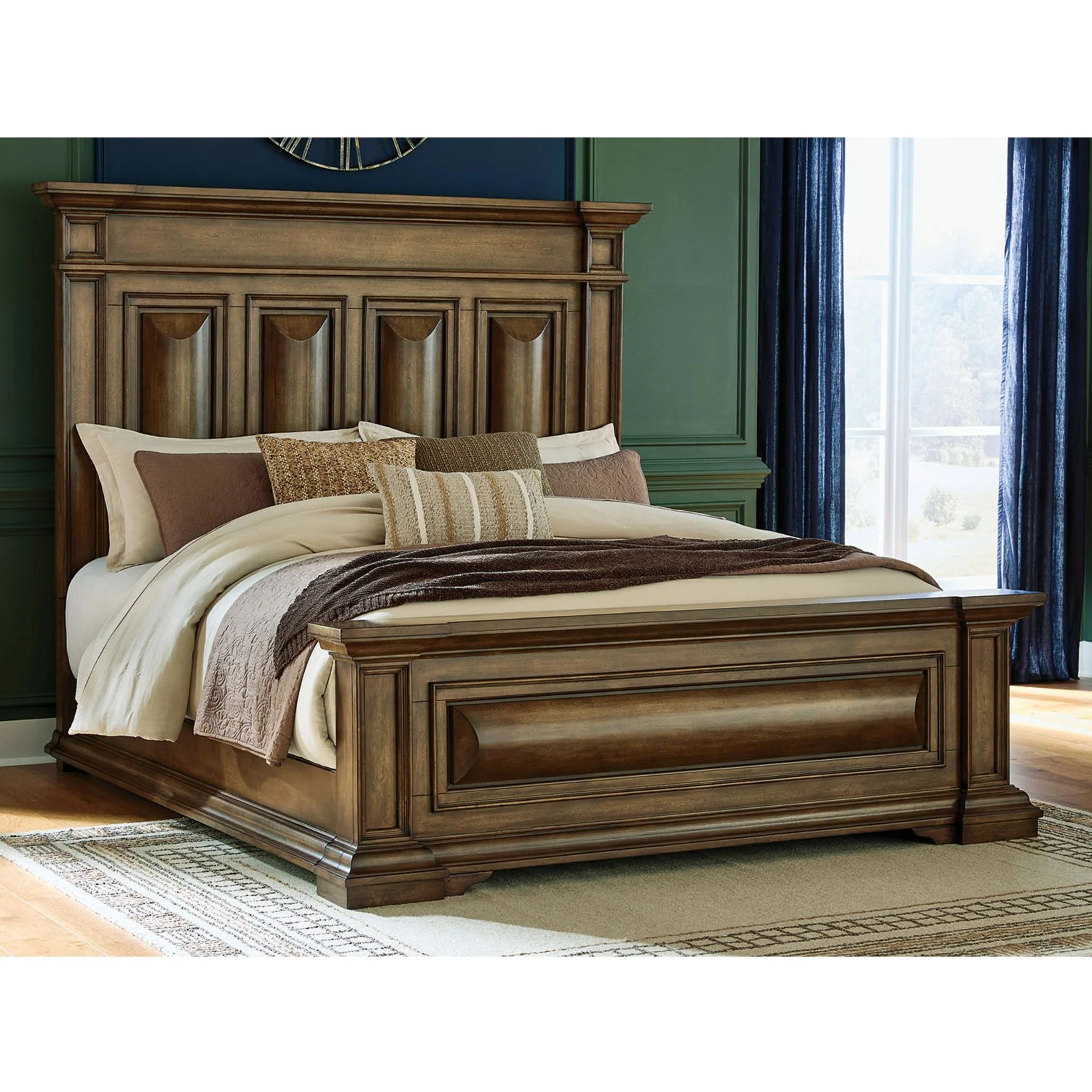 Channley King Panel Bed - Image 2