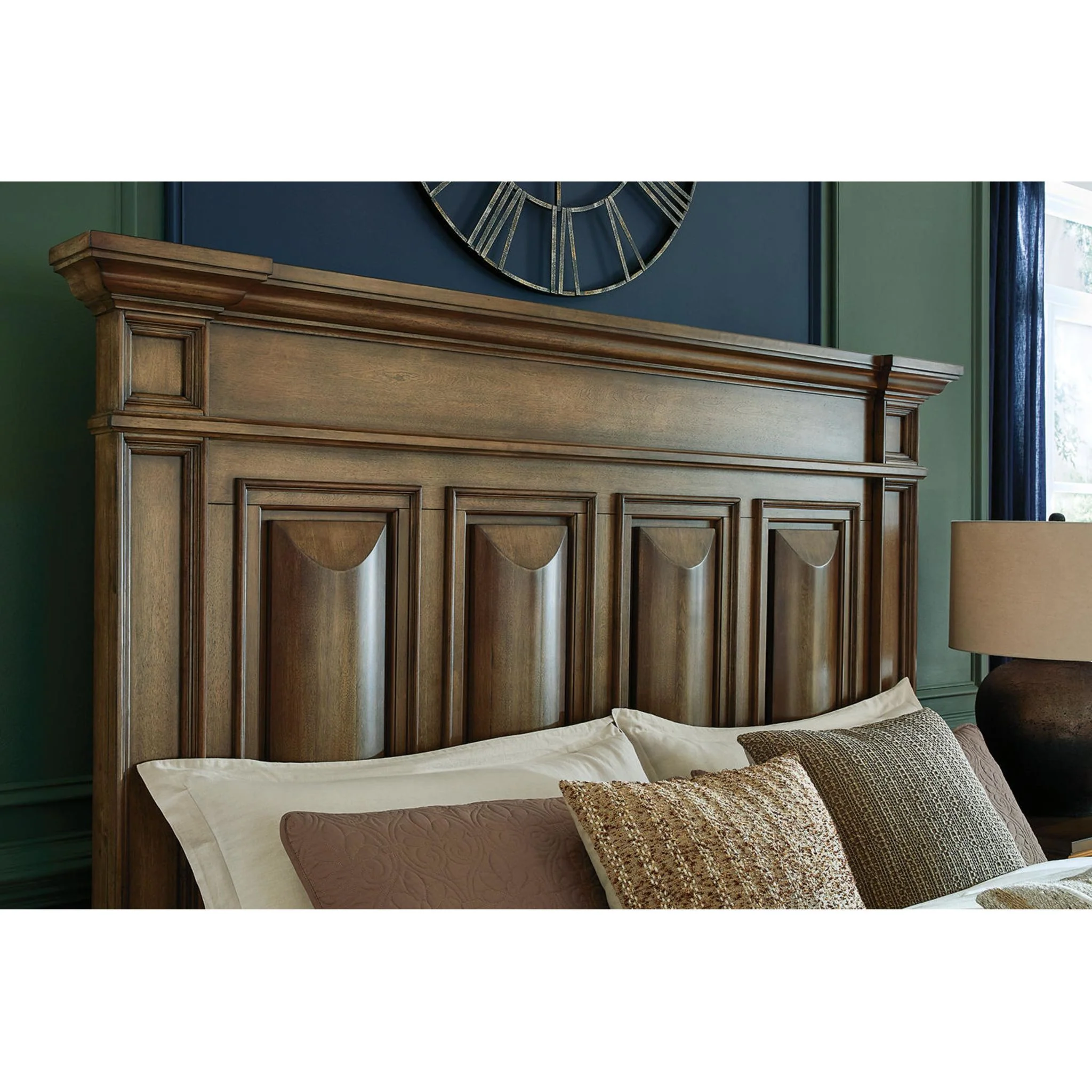 Channley King Panel Bed - Image 6