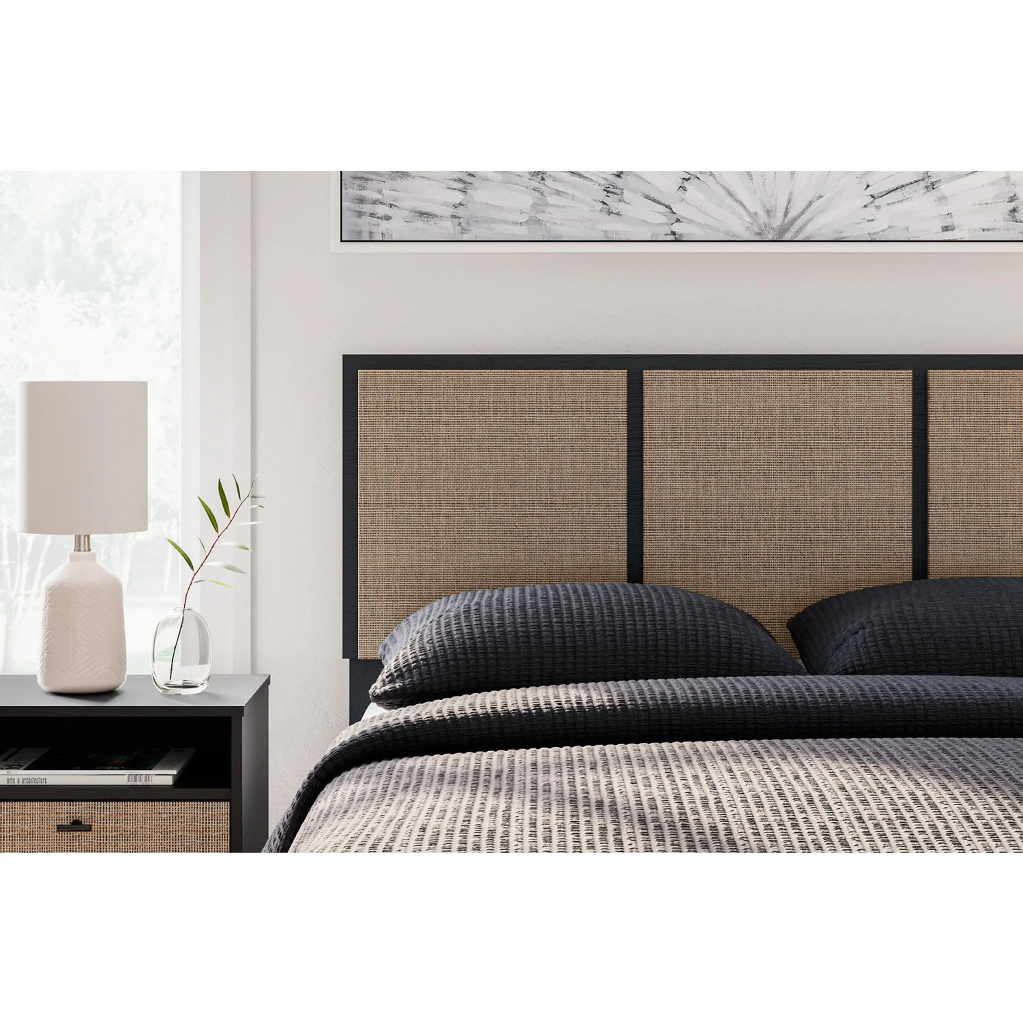Charlang Full Platform Bed - Image 5