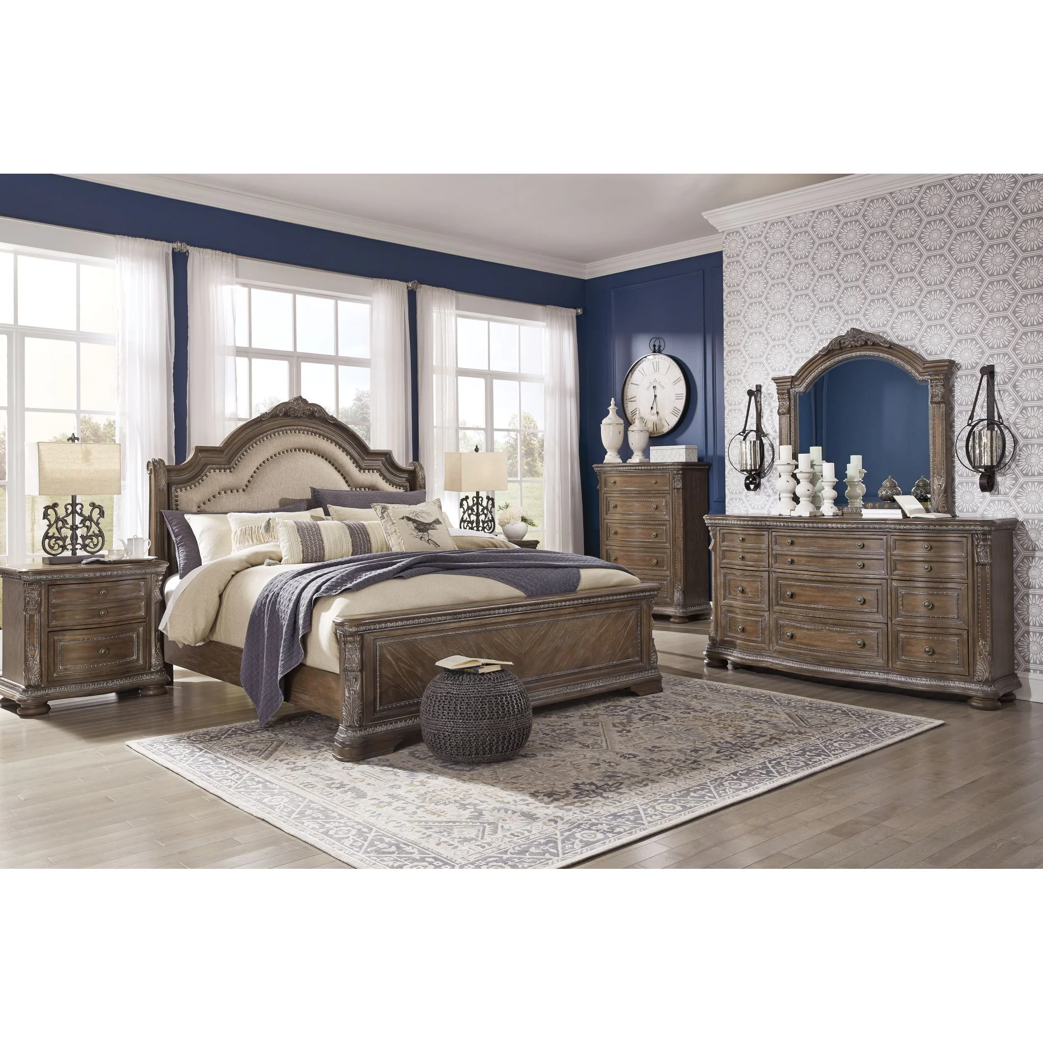 Charmond Dresser and Mirror - Image 11