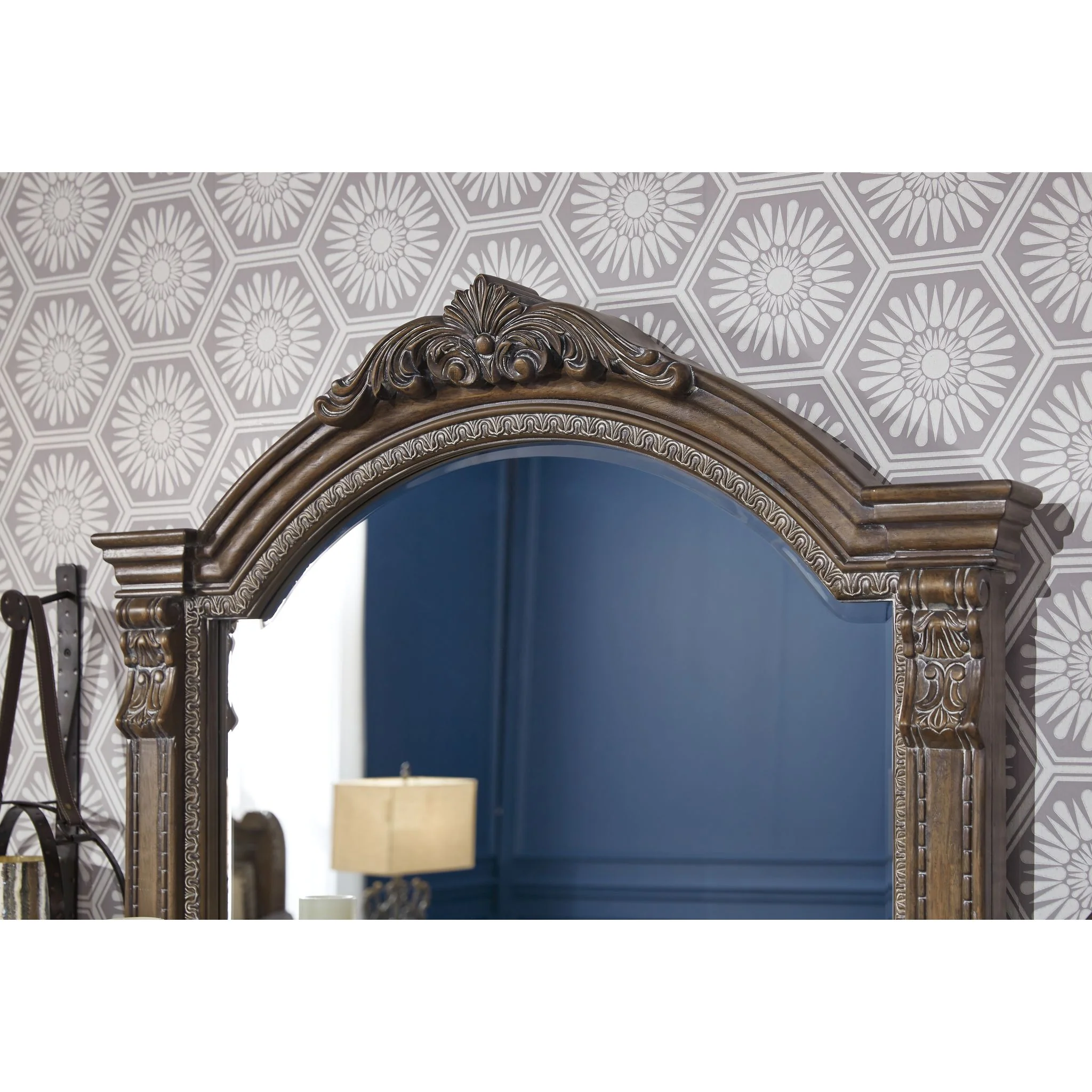 Charmond Dresser and Mirror - Image 3