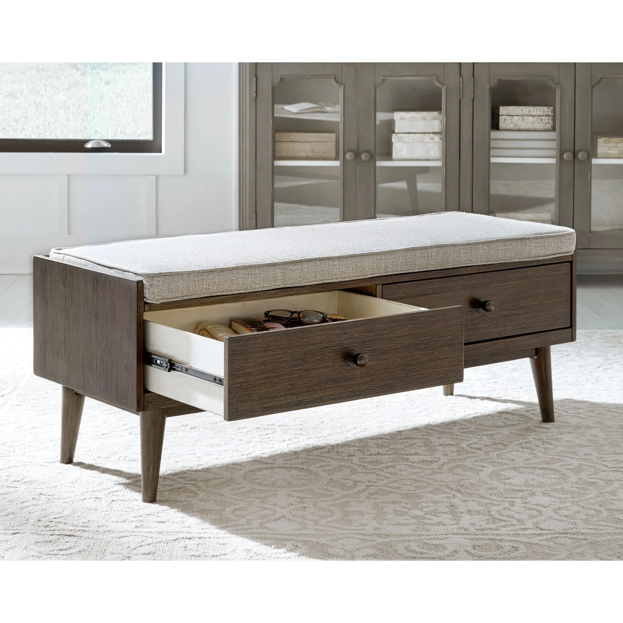 Chetfield Storage Bench - Image 3