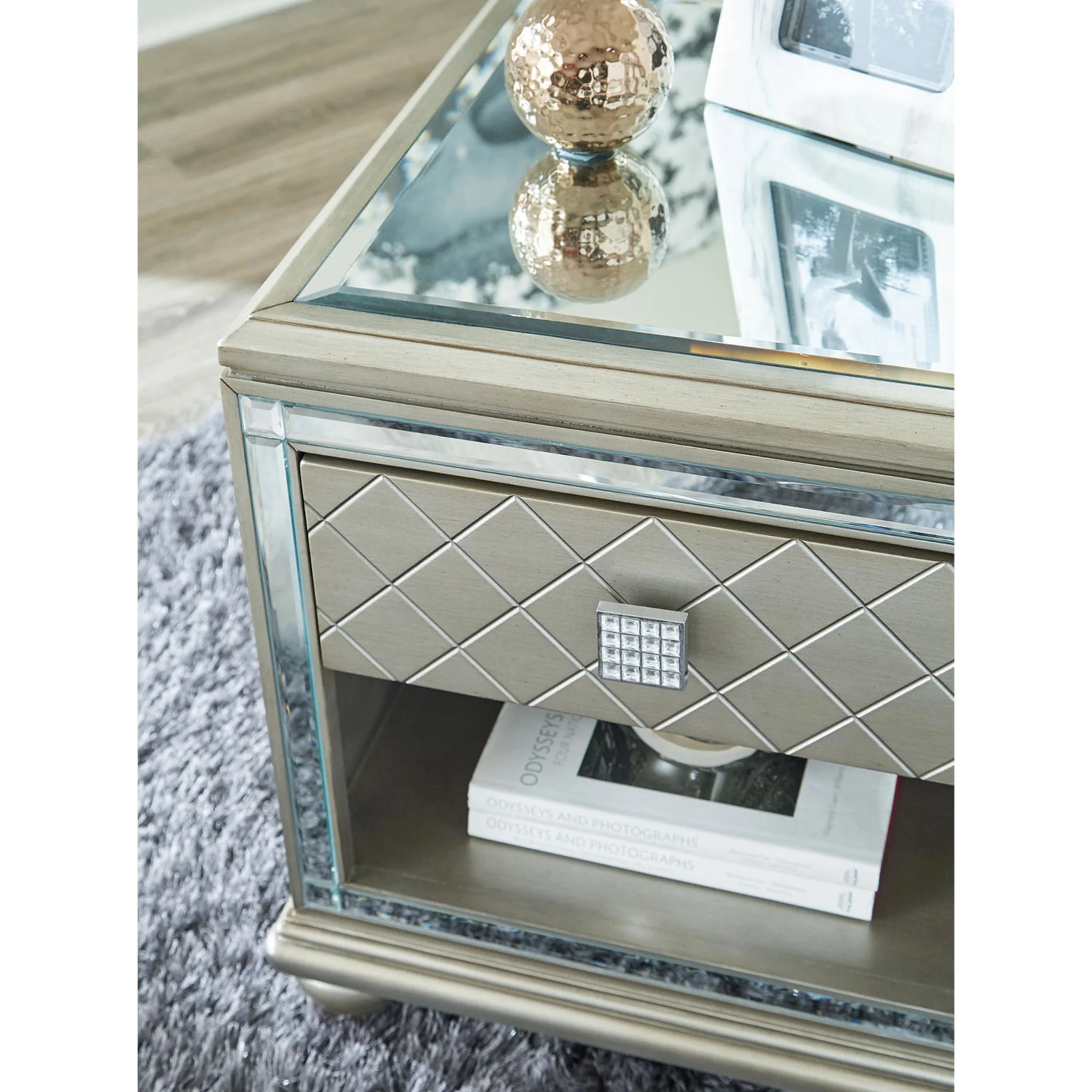 Chevanna Rectangle End Table - Image 13