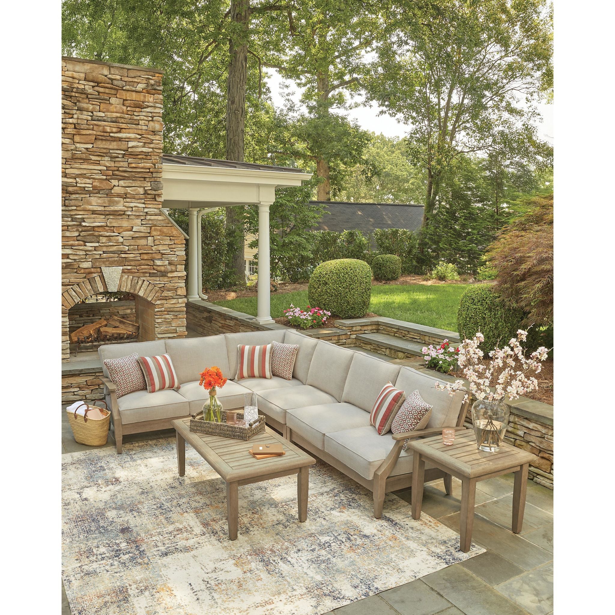 Clare View 4 Piece Outdoor Modular Sectional - Image 5