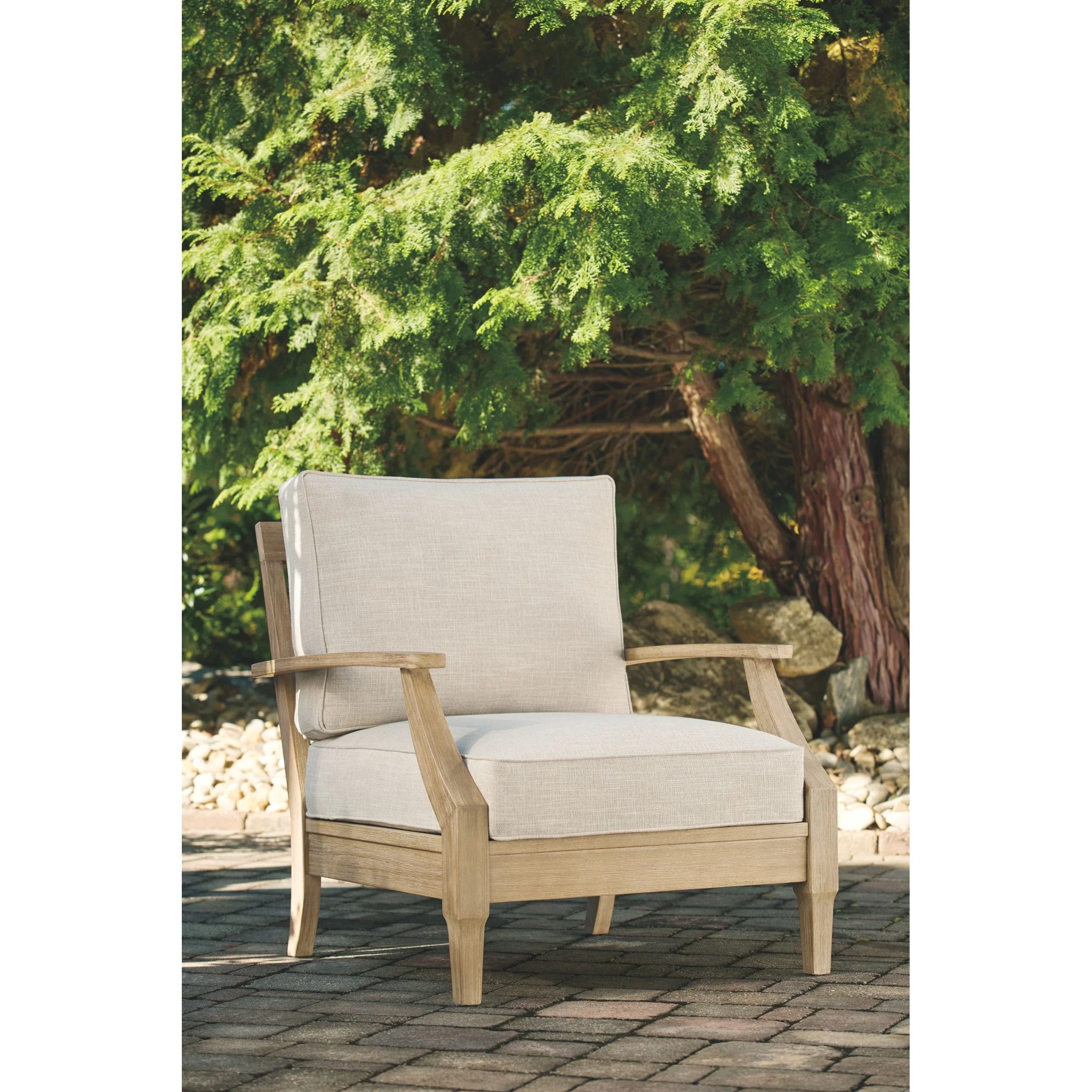 Clare View Outdoor Lounge Chair with Cushion - Image 18