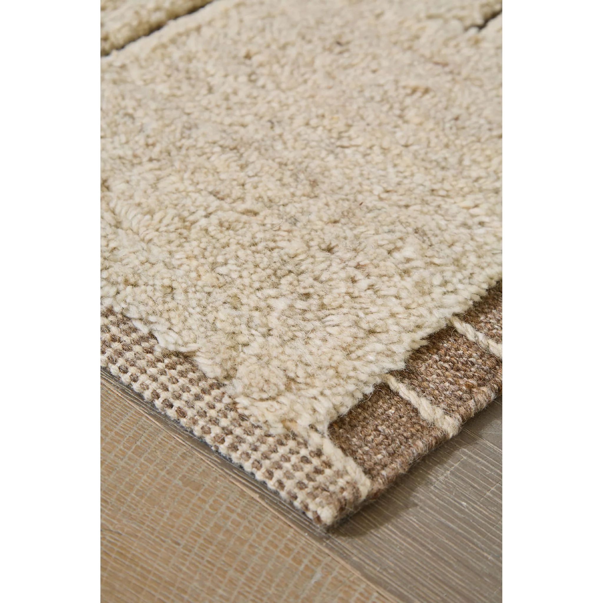 Clayman Medium Rug - Image 3