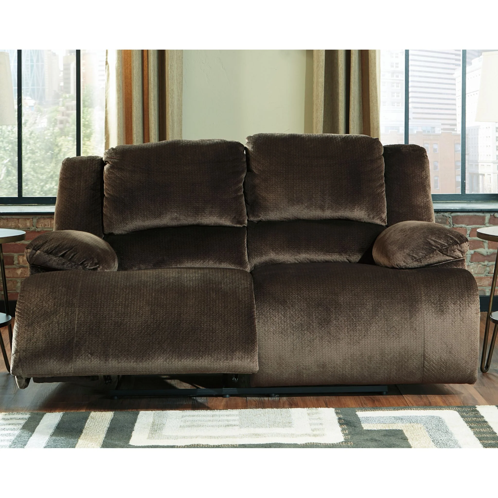 Clonmel Reclining Loveseat with Power - Image 3