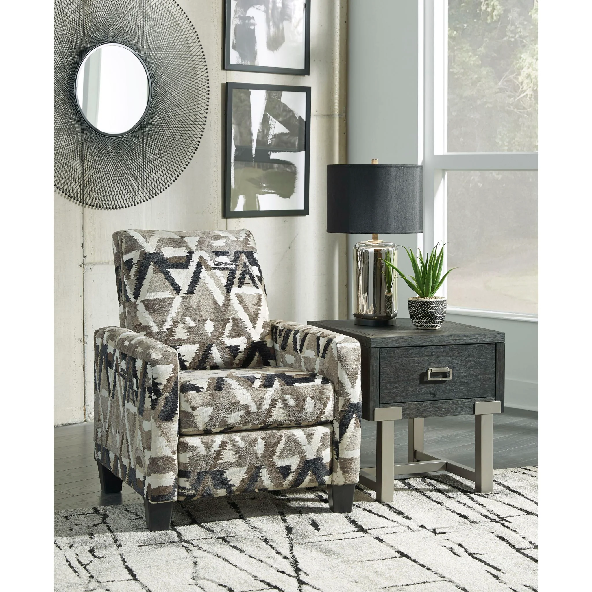 Colleyville Low Leg Recliner - Image 2