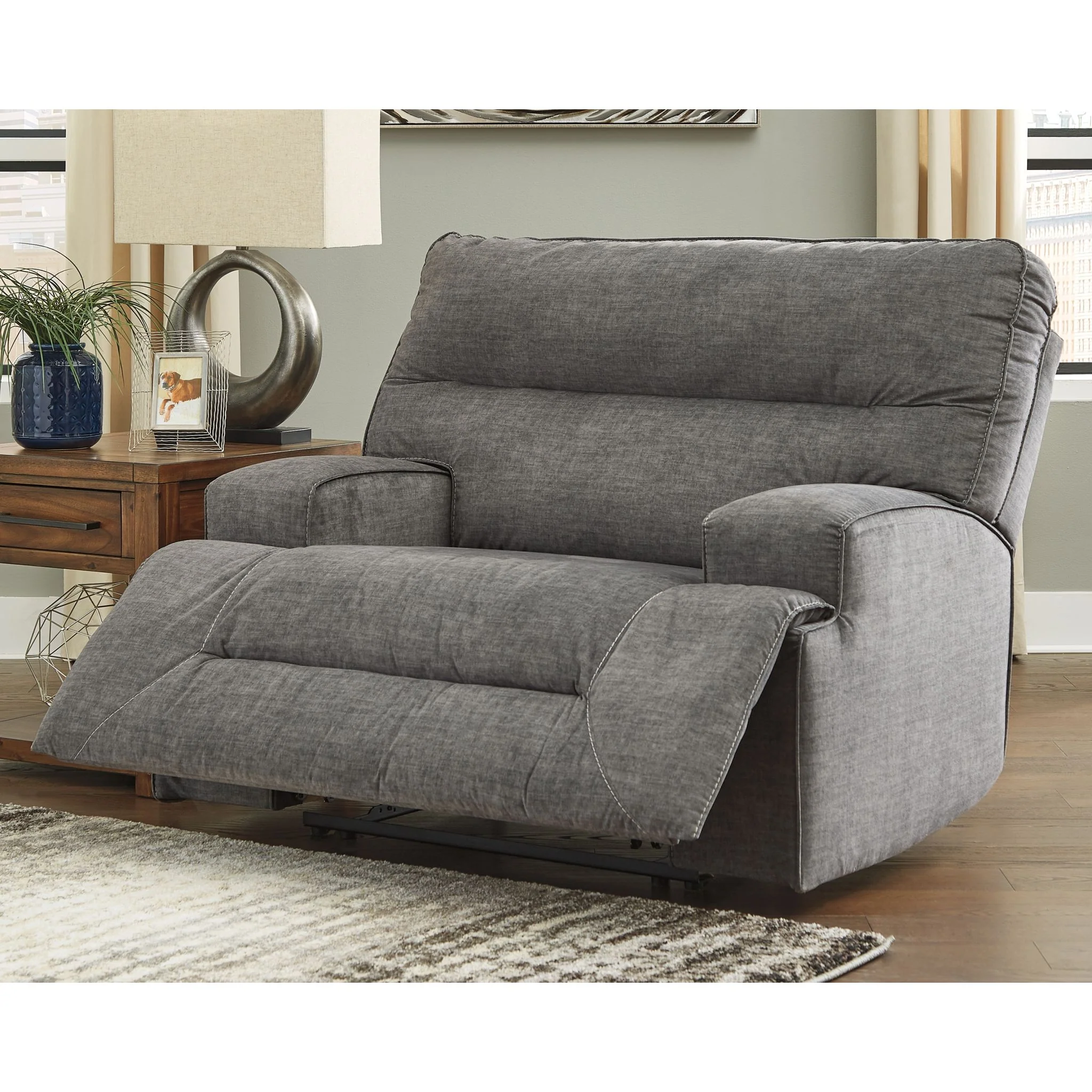 Coombs Wide Seat Recliner - Image 4