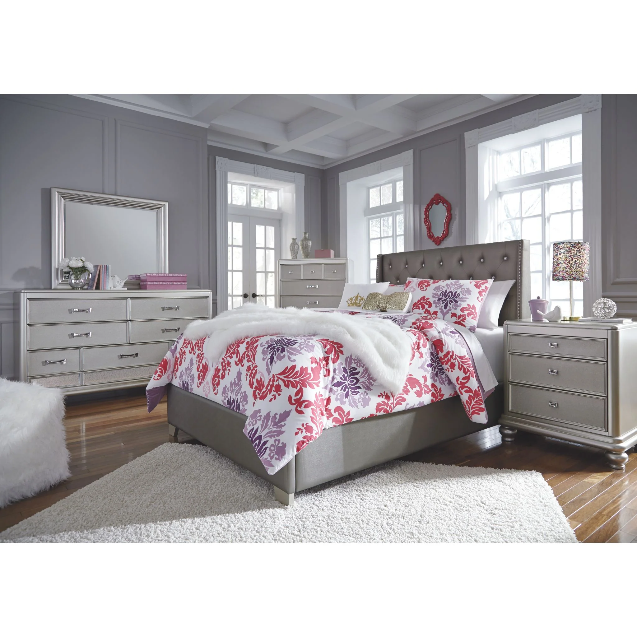Coralayne 3 Piece Full Bed - Image 11