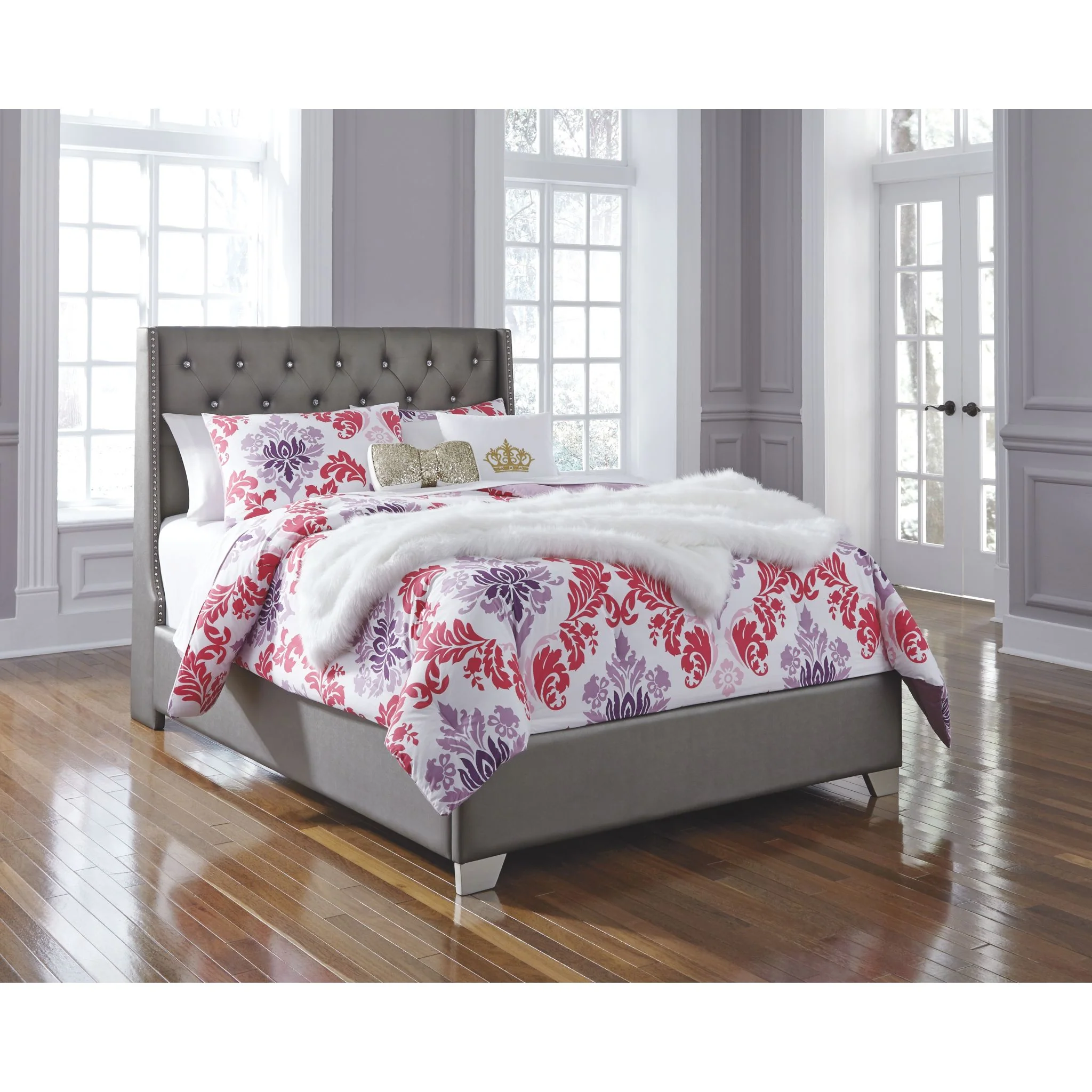 Coralayne 3 Piece Full Bed - Image 3