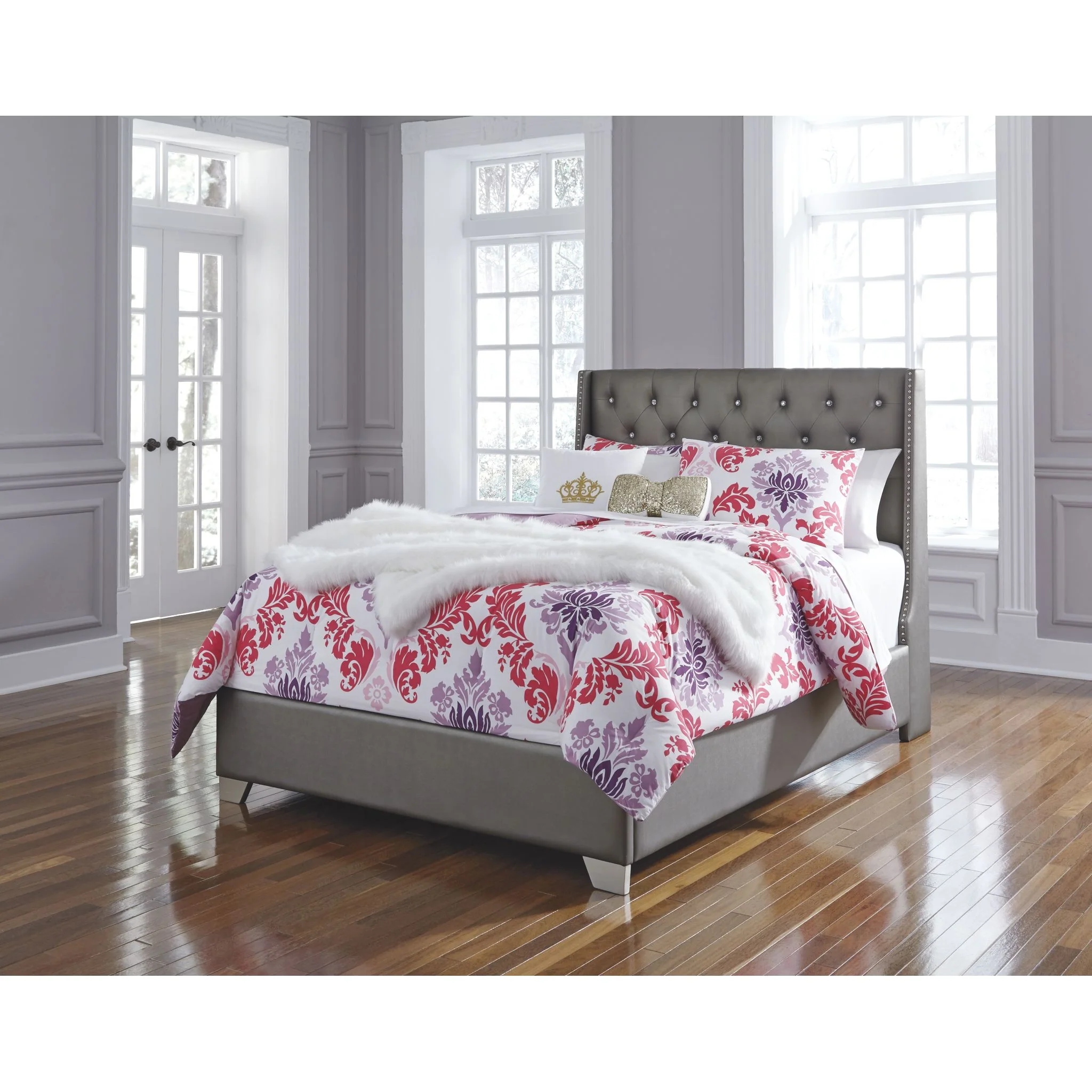 Coralayne 3 Piece Full Bed - Image 6