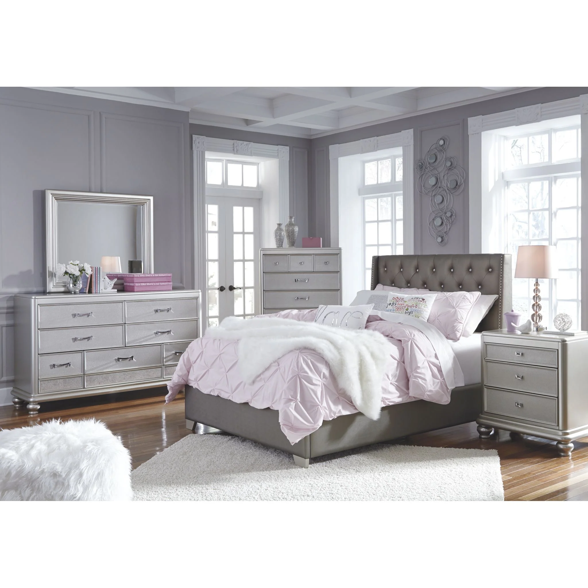 Coralayne 3 Piece Full Bed - Image 8