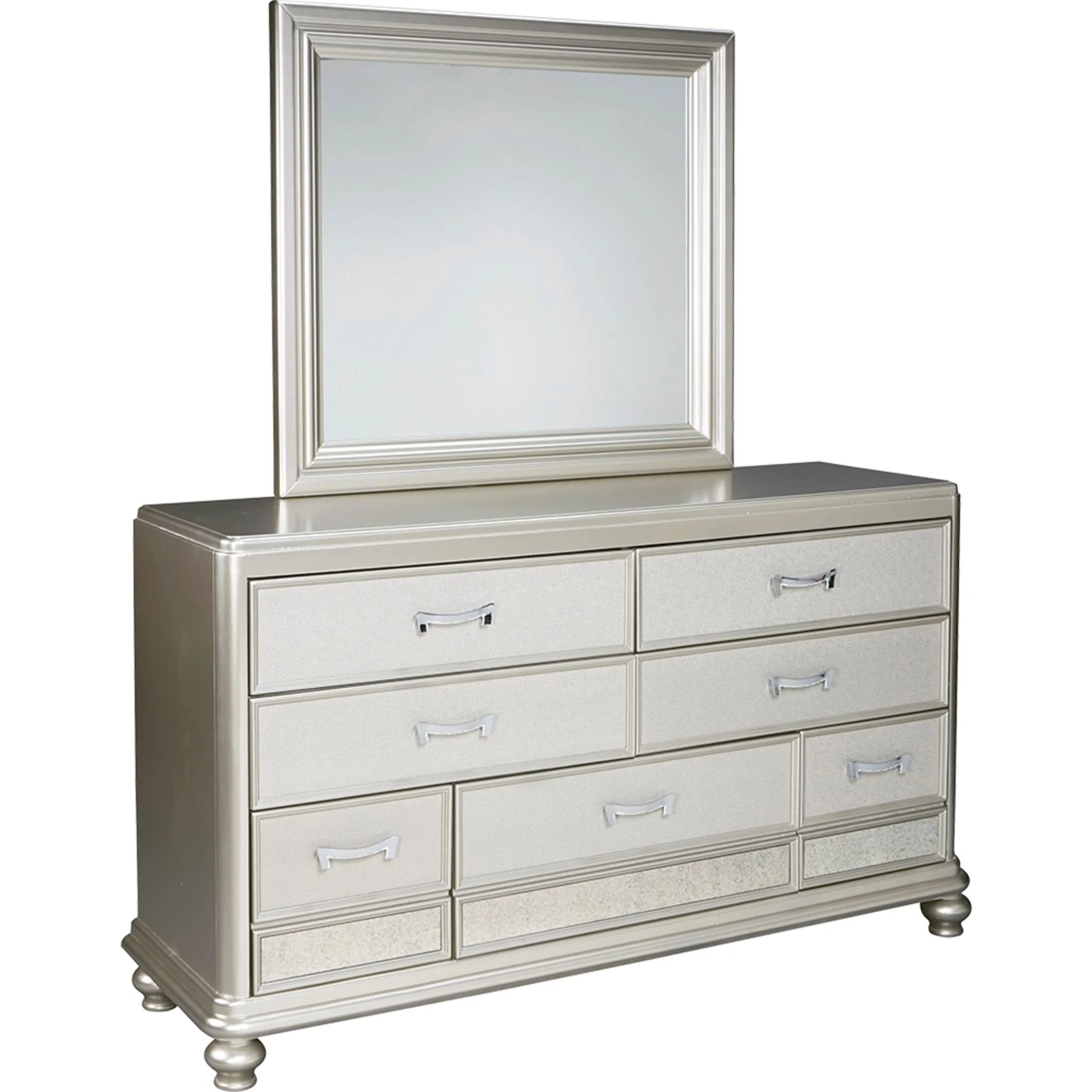 Coralayne 5 Piece Queen Panel Bedroom - Image 6