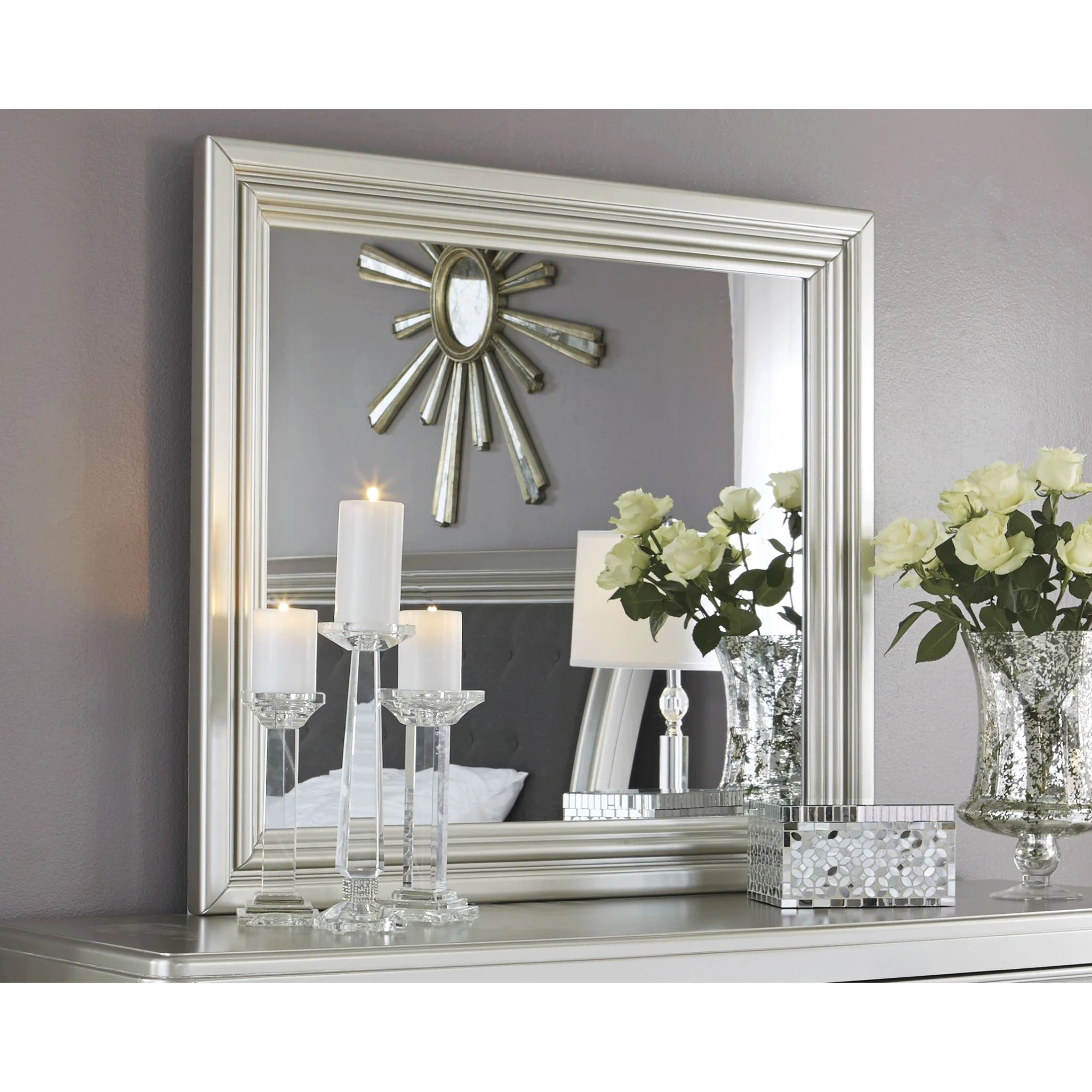 Coralayne Dresser and Mirror - Image 7