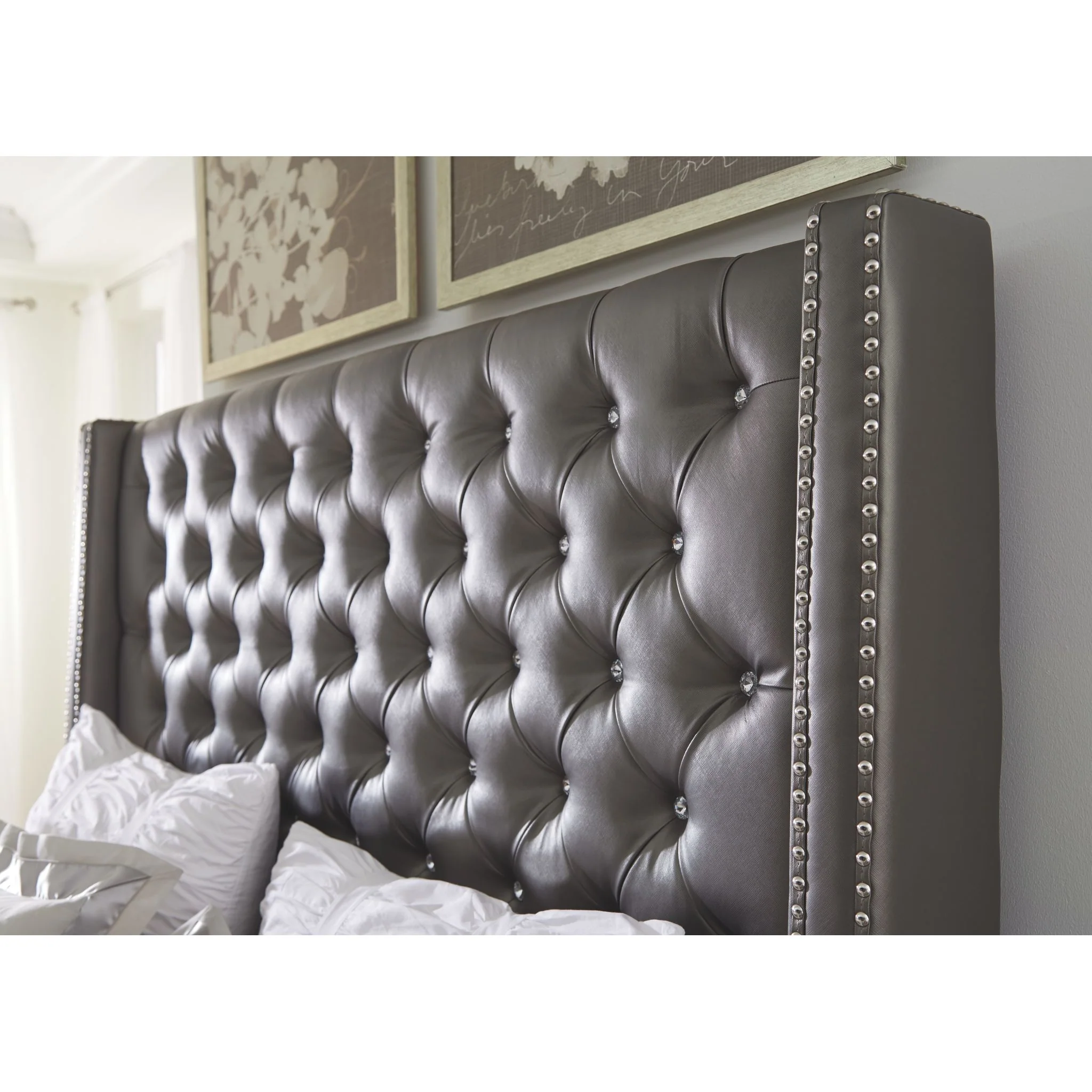 Coralayne Upholstered Bed - Image 15