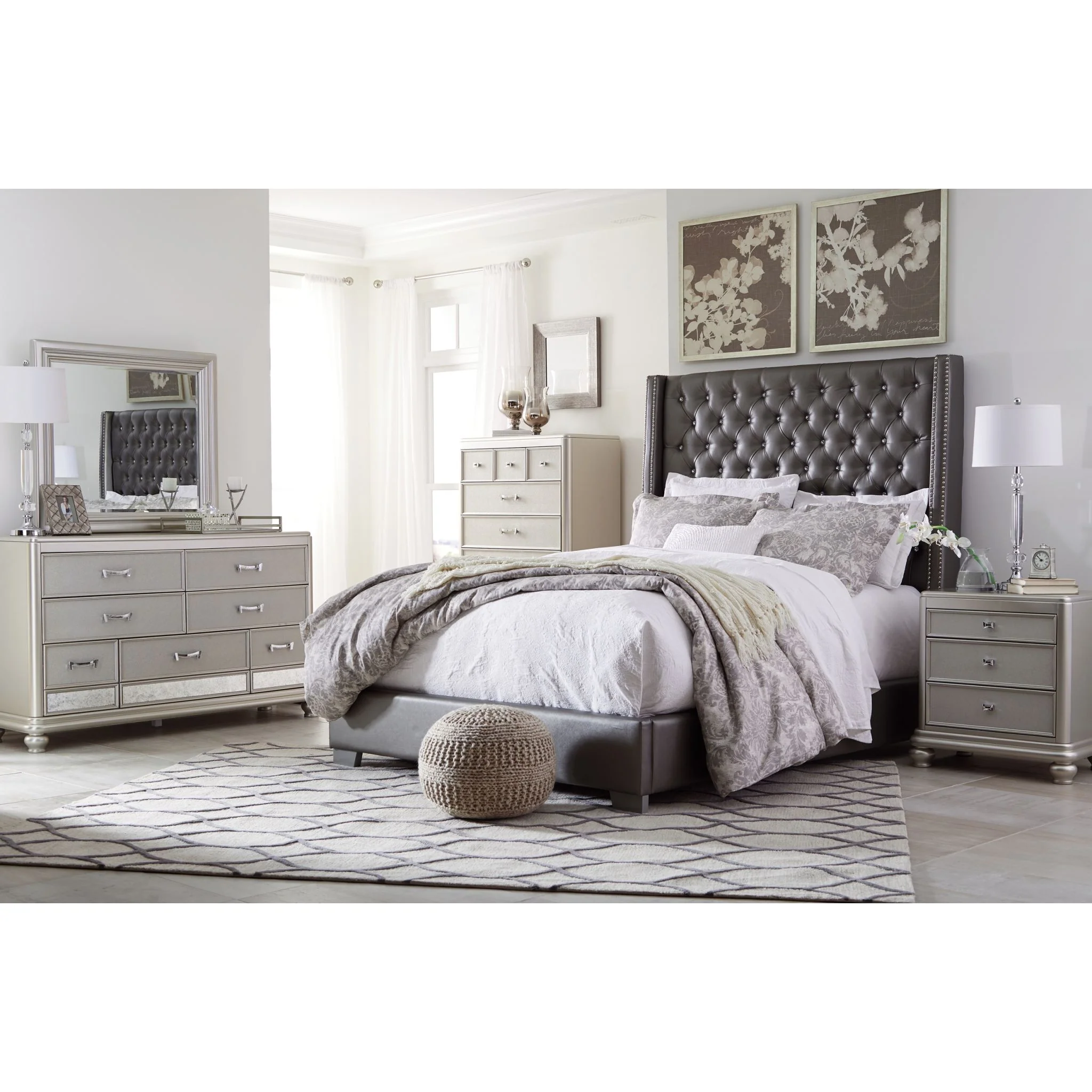 Coralayne Upholstered Bed - Image 22