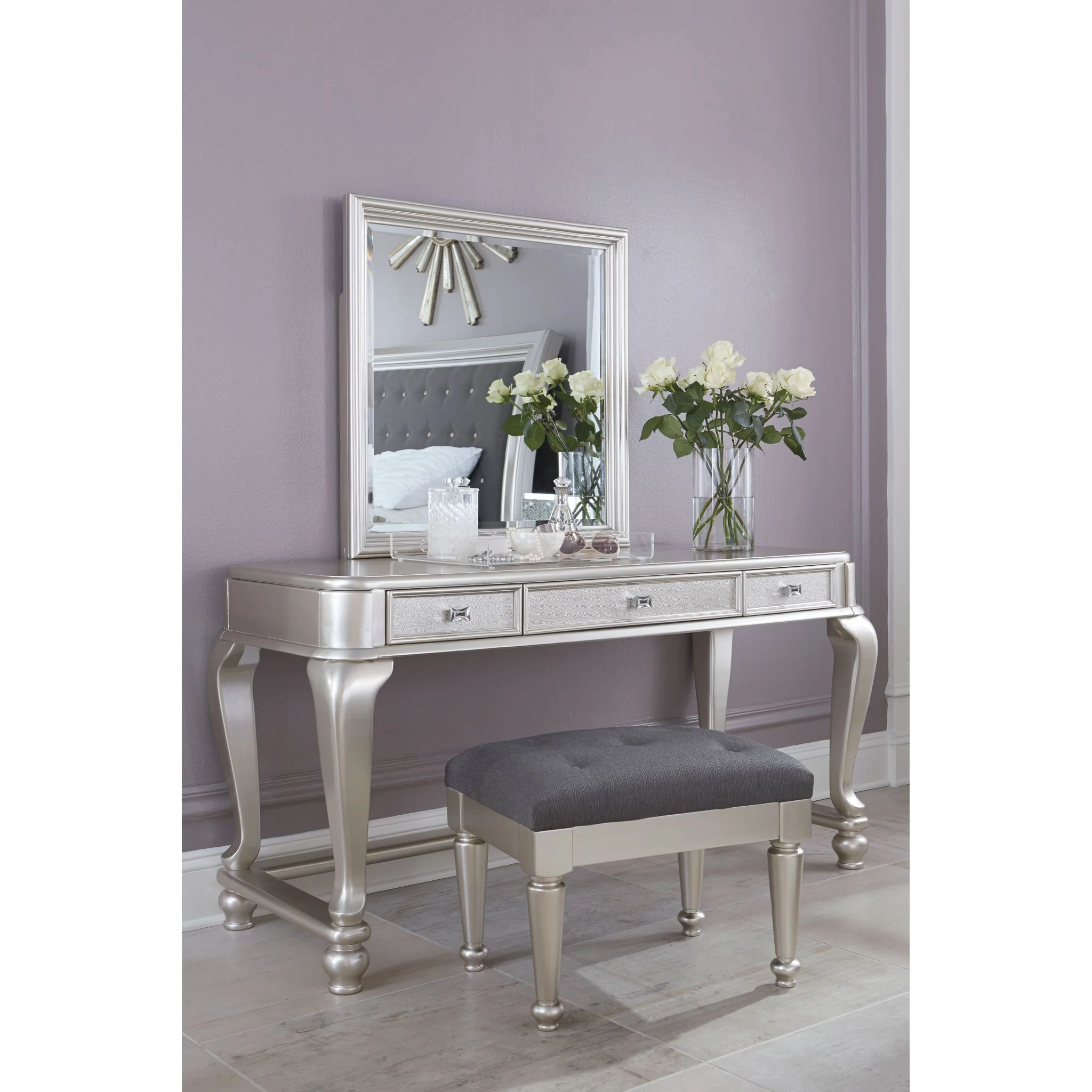 Coralayne Vanity and Mirror - Image 5
