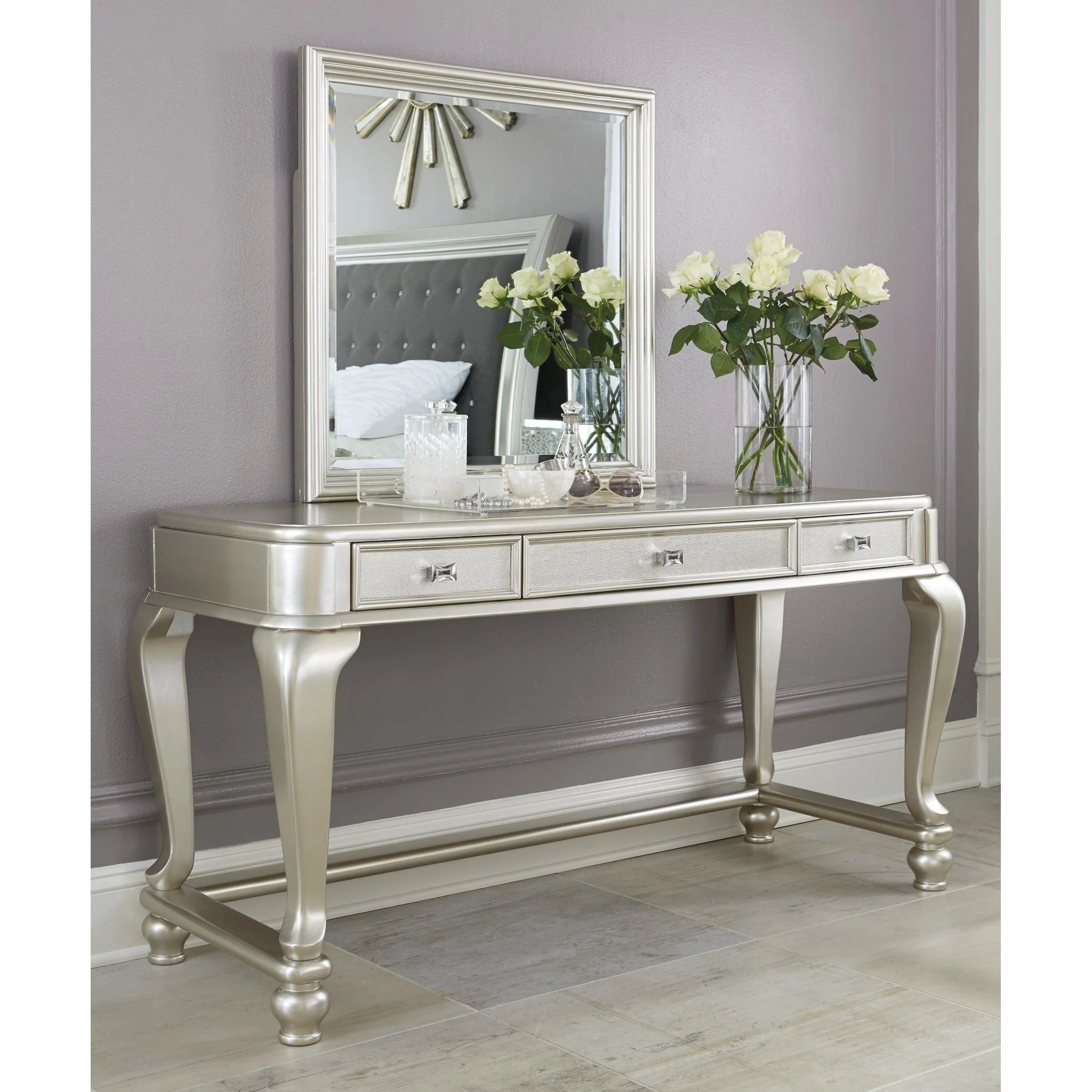 Coralayne Vanity, Mirror & Stool - Image 5