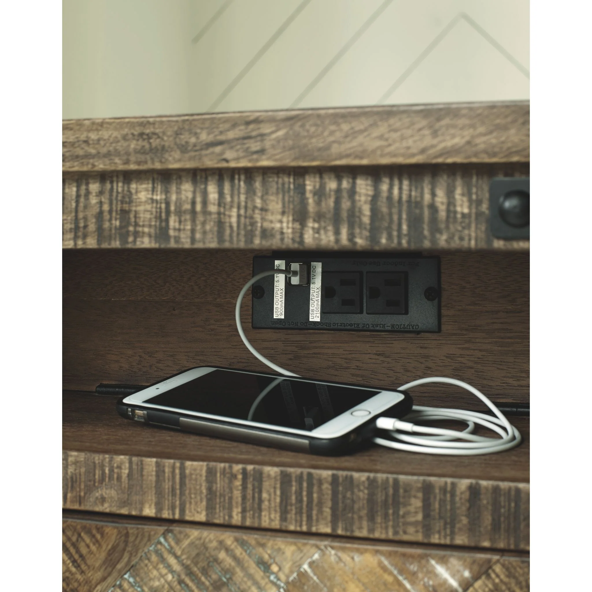 Cordayne 3 Piece Package - Image 9