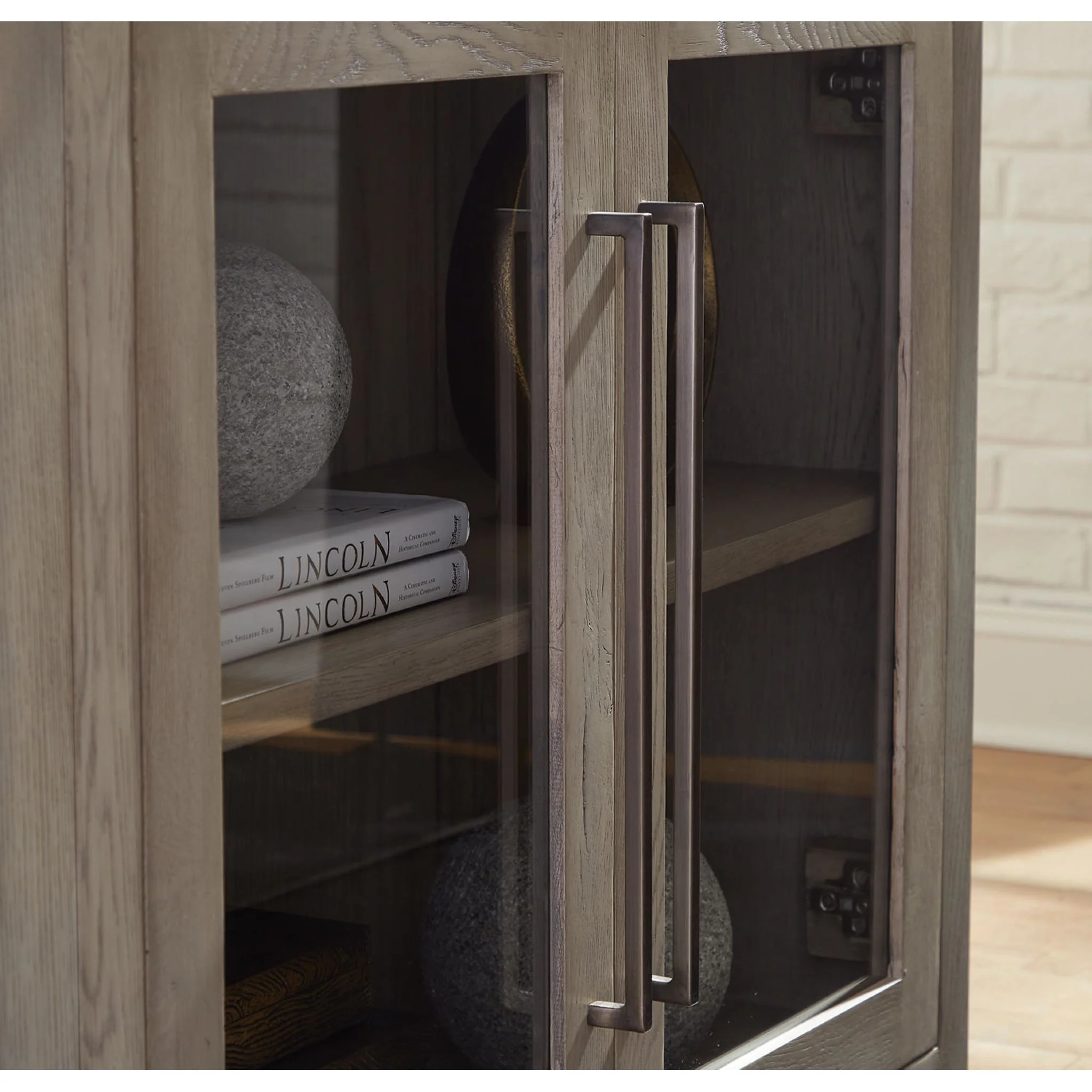 Dalenville Accent Cabinet - Image 3