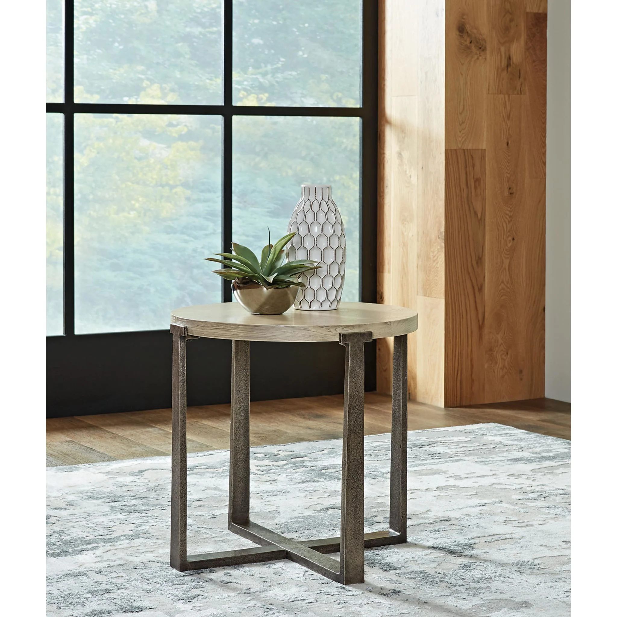 Dalenville Round End Table - Image 2