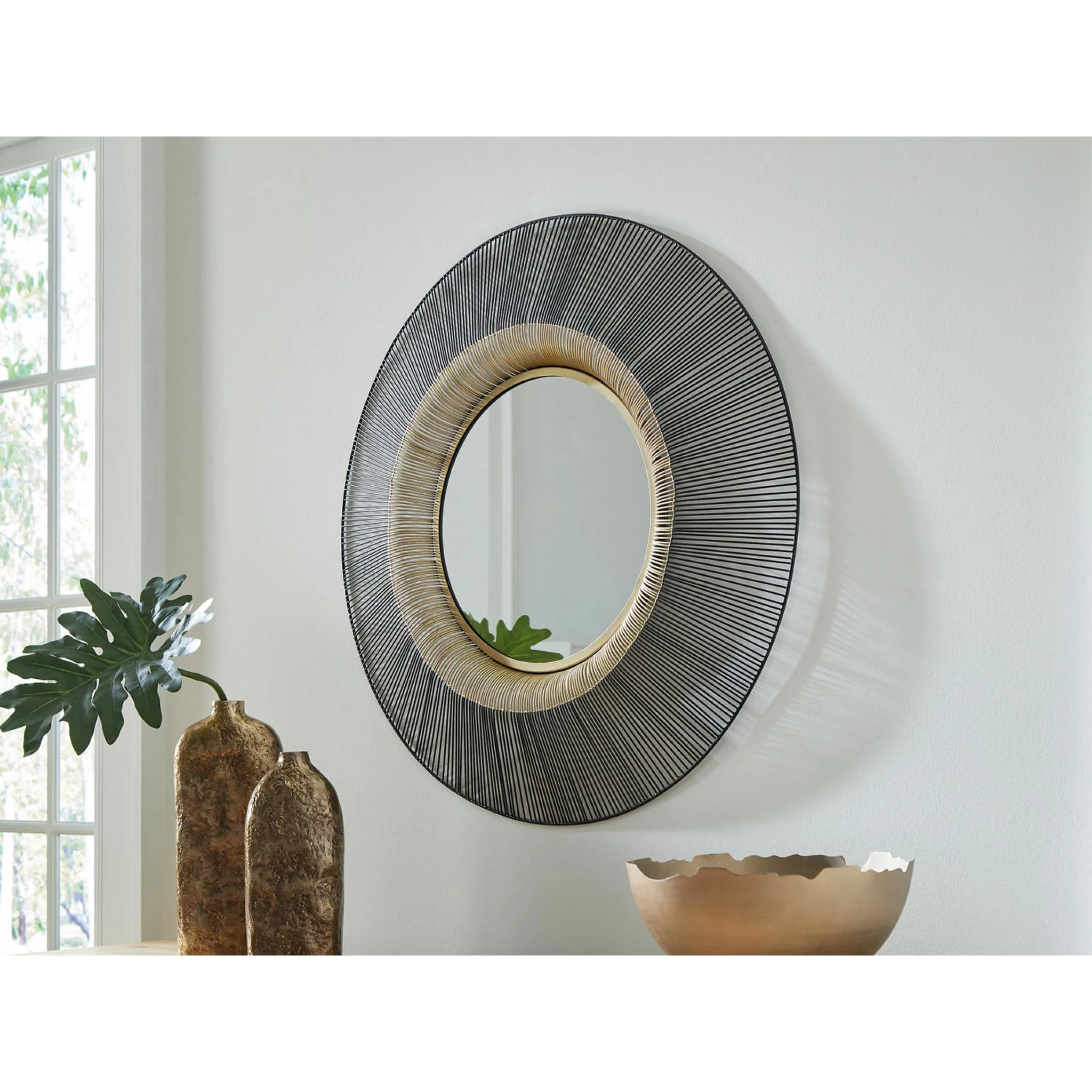 Dallmen Accent Mirror - Image 3