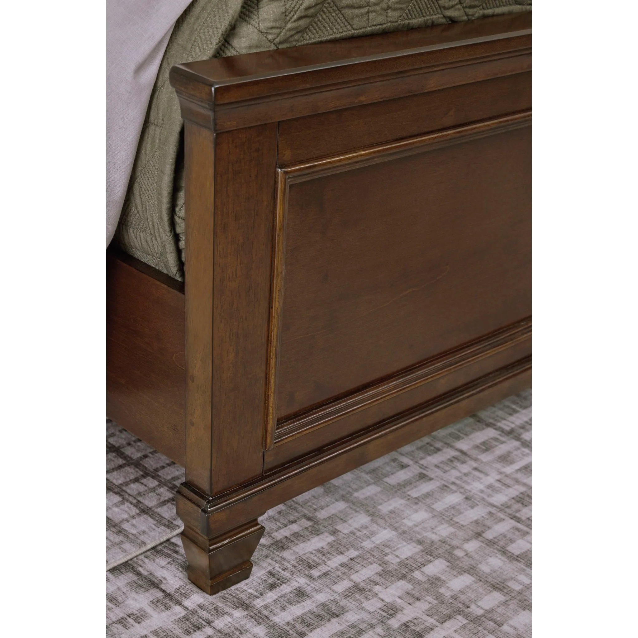 Danabrin Panel Bed - Image 9