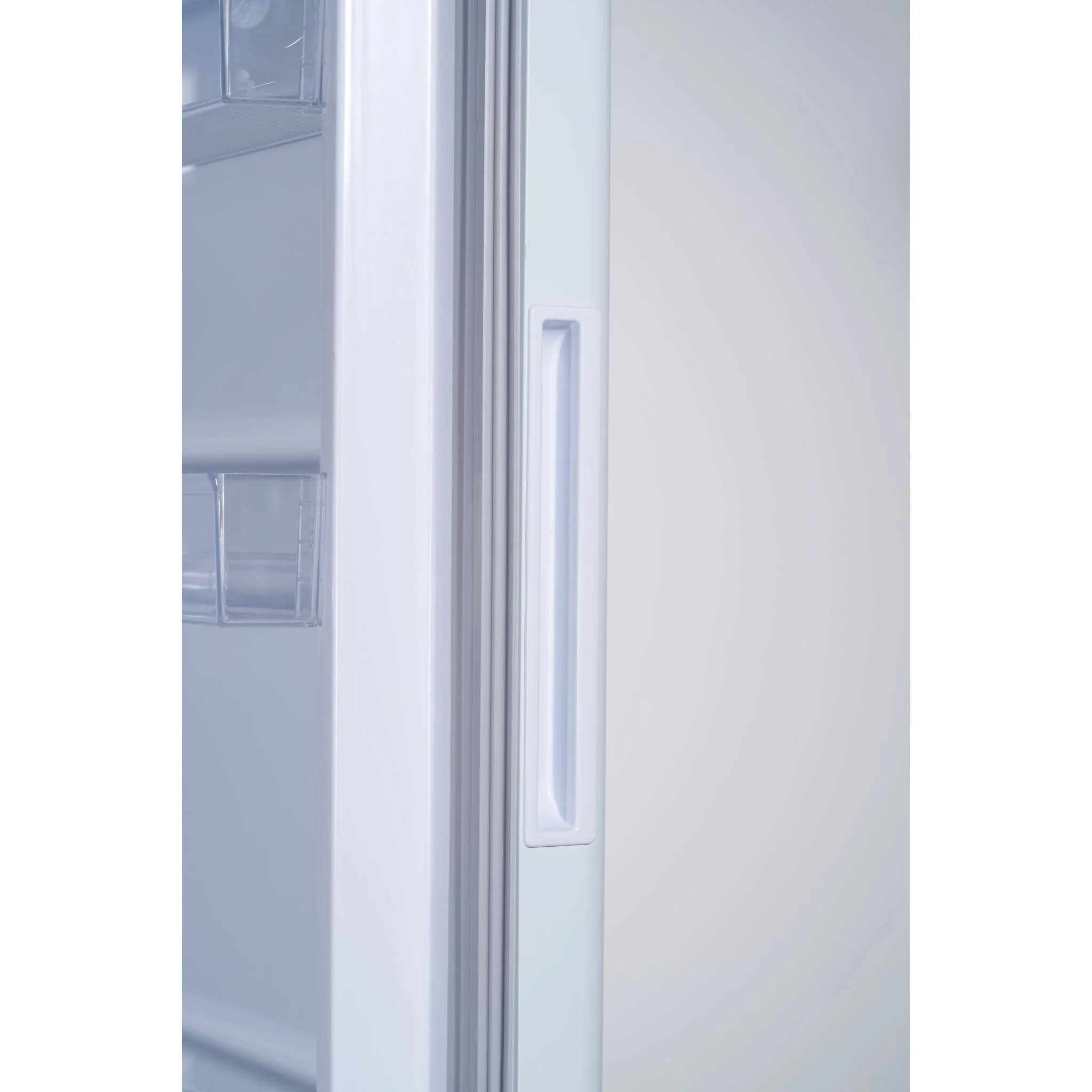 Danby 14.0 cu. ft. Frost Free Convertible Upright Freezer  -White (DUF140A1WDB) - Image 15